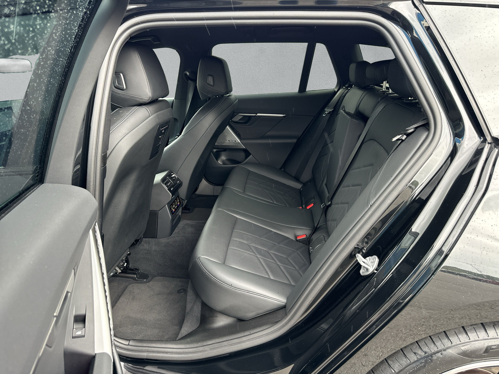 BMW 520d xDrive 48V Touring M Sport Steptronic - 12