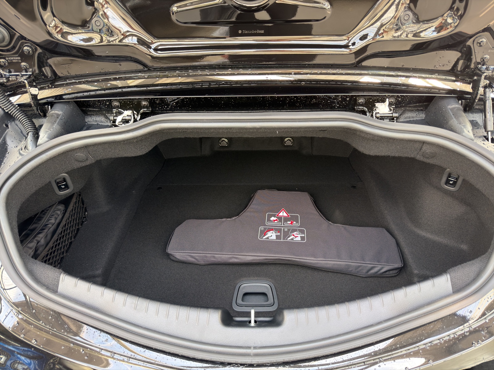 MERCEDES-BENZ CLE 300 Cabrio 4Matic 9G-Tronic - 14