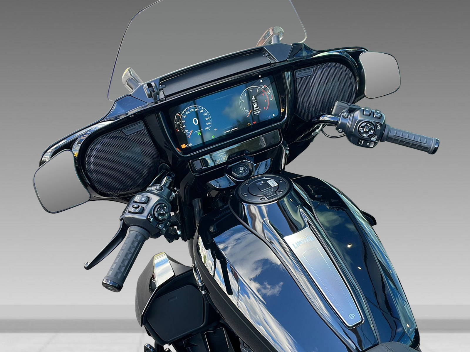 HARLEY-DAVIDSON FLHXL Street Glide Limited 117 - 7