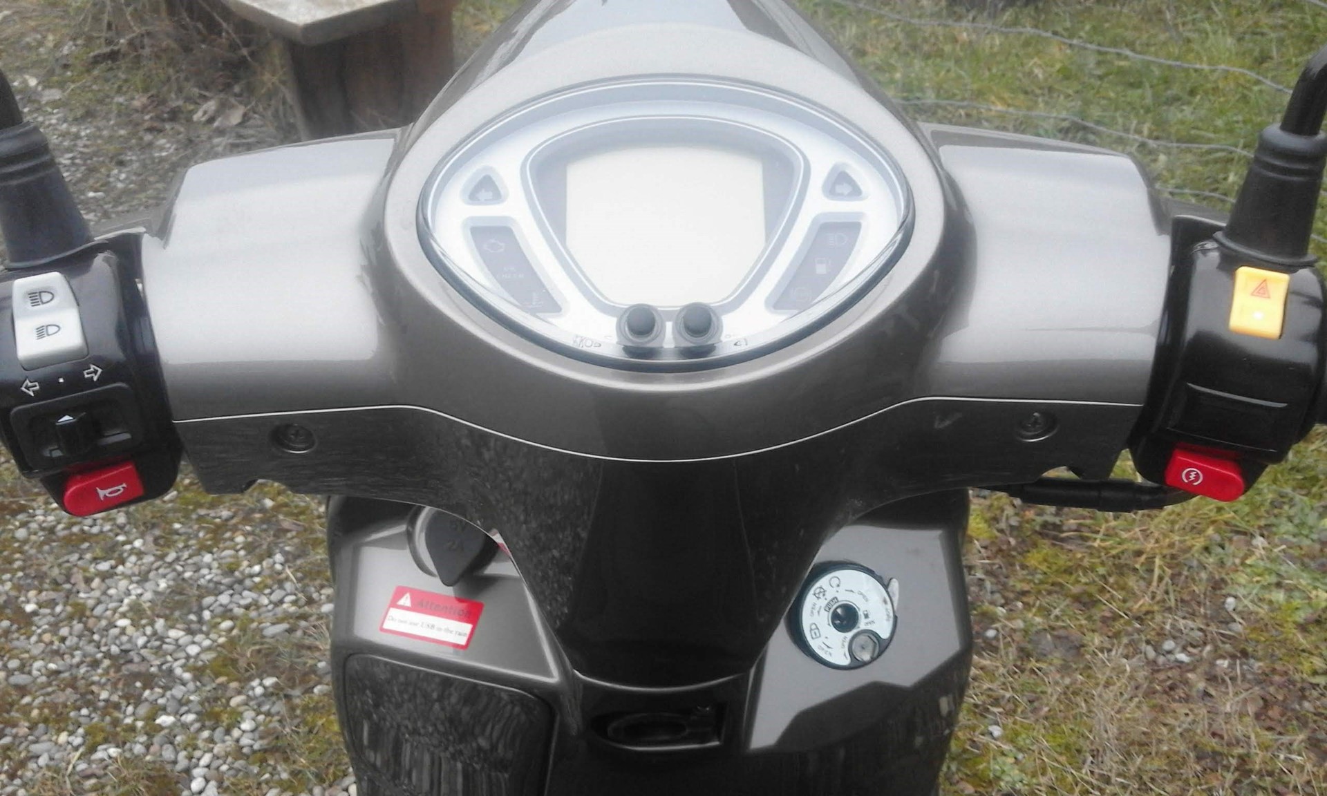 SYM Fiddle 4 125 - 7