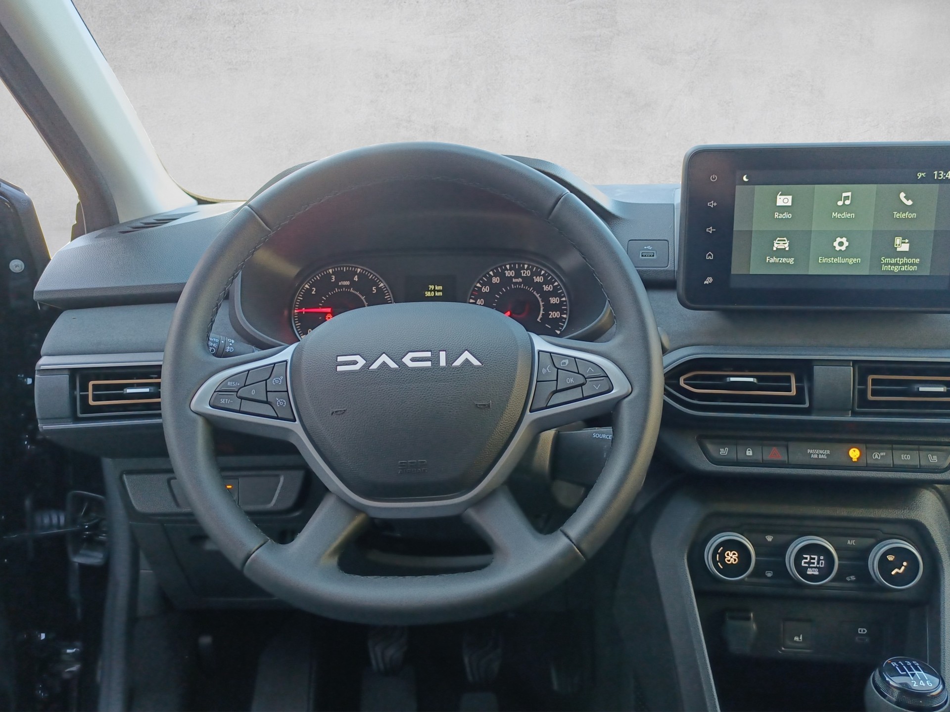 DACIA Jogger TCe 110 Extreme - 12