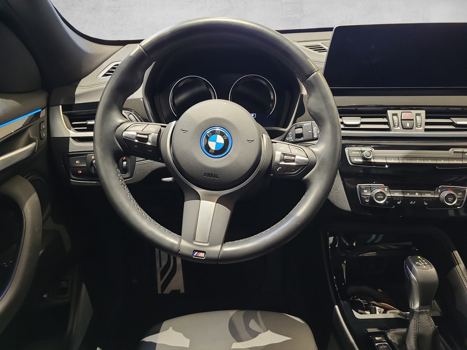 BMW X1 xDrive 25e M Sport Steptronic - 13