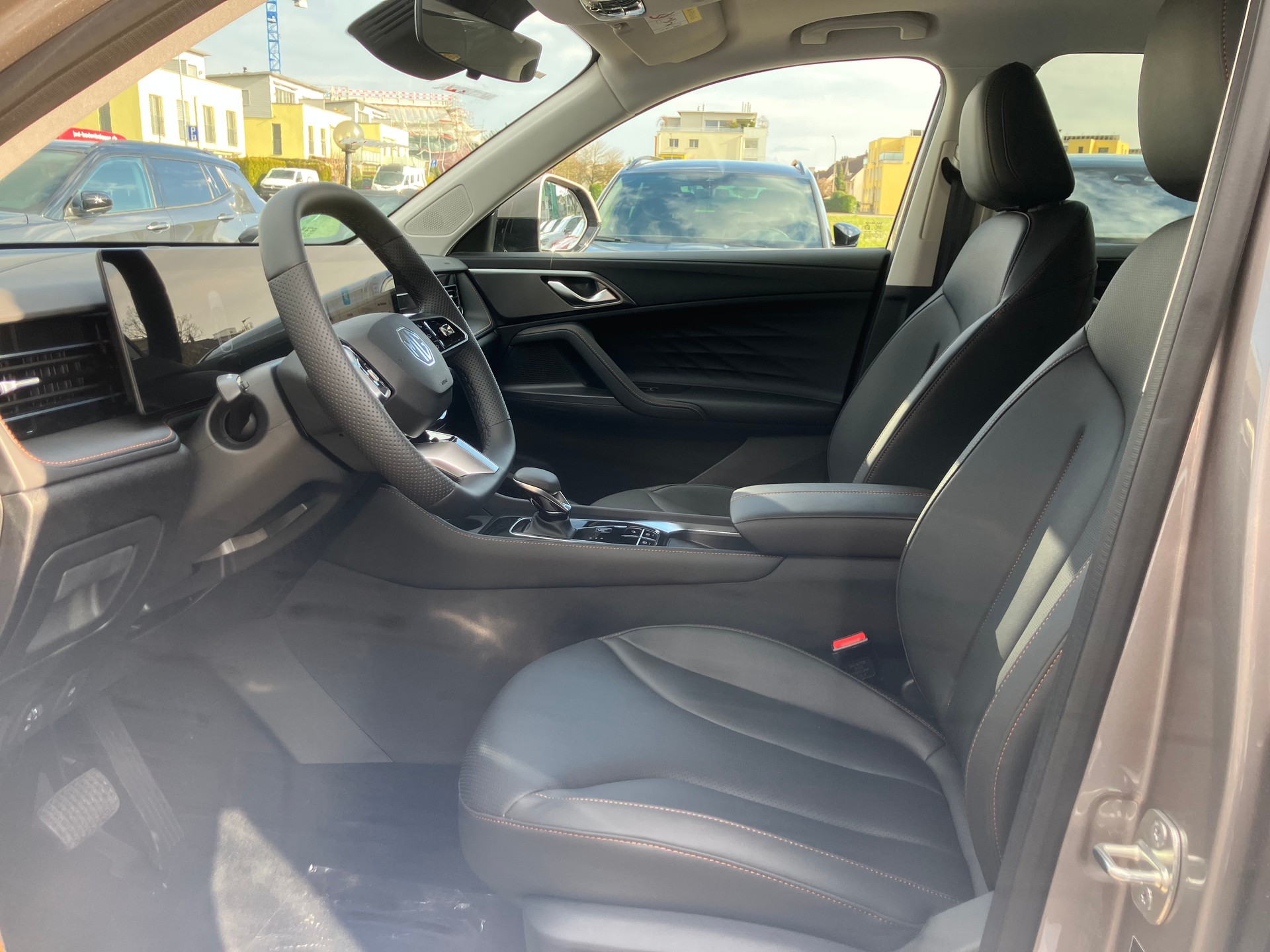 MG HS 1.5 T PHEV Luxury - 8