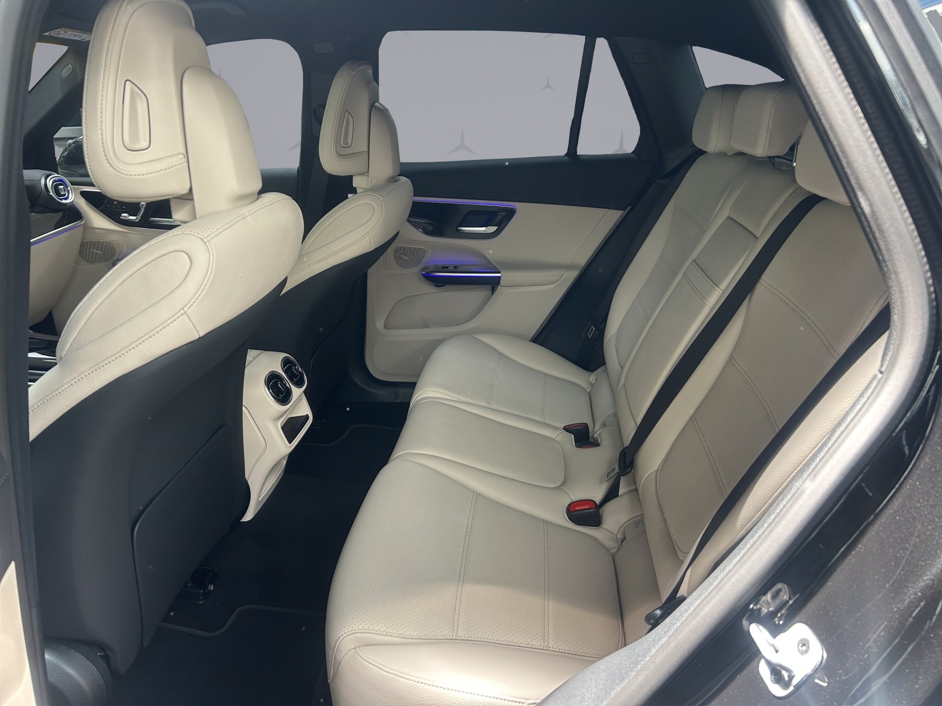 MERCEDES-BENZ GLC 200 Avantgarde 4matic - 11