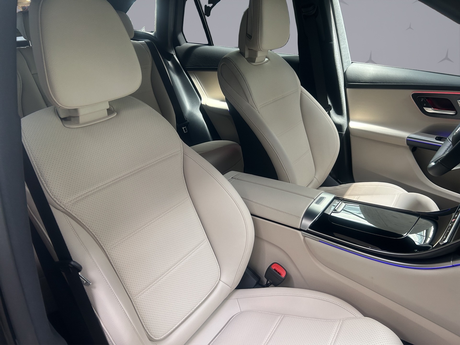 MERCEDES-BENZ GLC 200 Avantgarde 4matic - 17