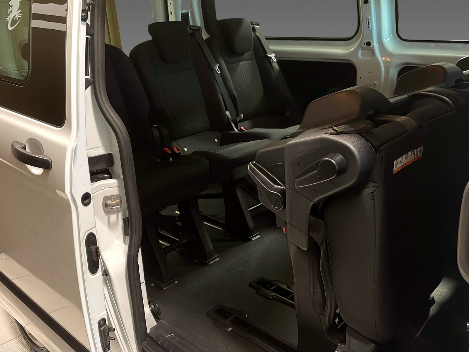 FORD Transit C Kombi 320 L2 320 L2 2.0 TDCi 150 Trend - 19