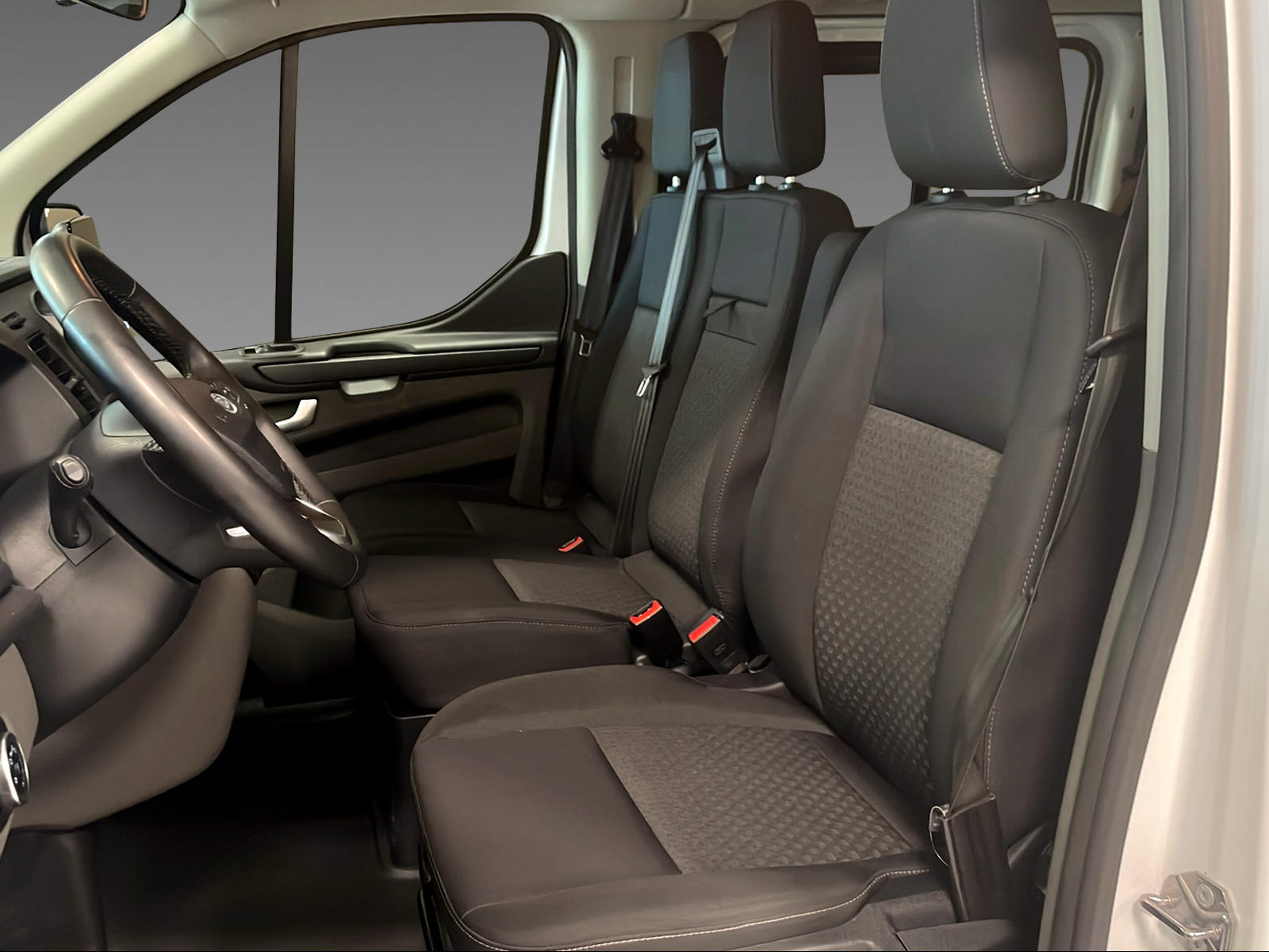 FORD Transit C Kombi 320 L2 320 L2 2.0 TDCi 150 Trend - 6