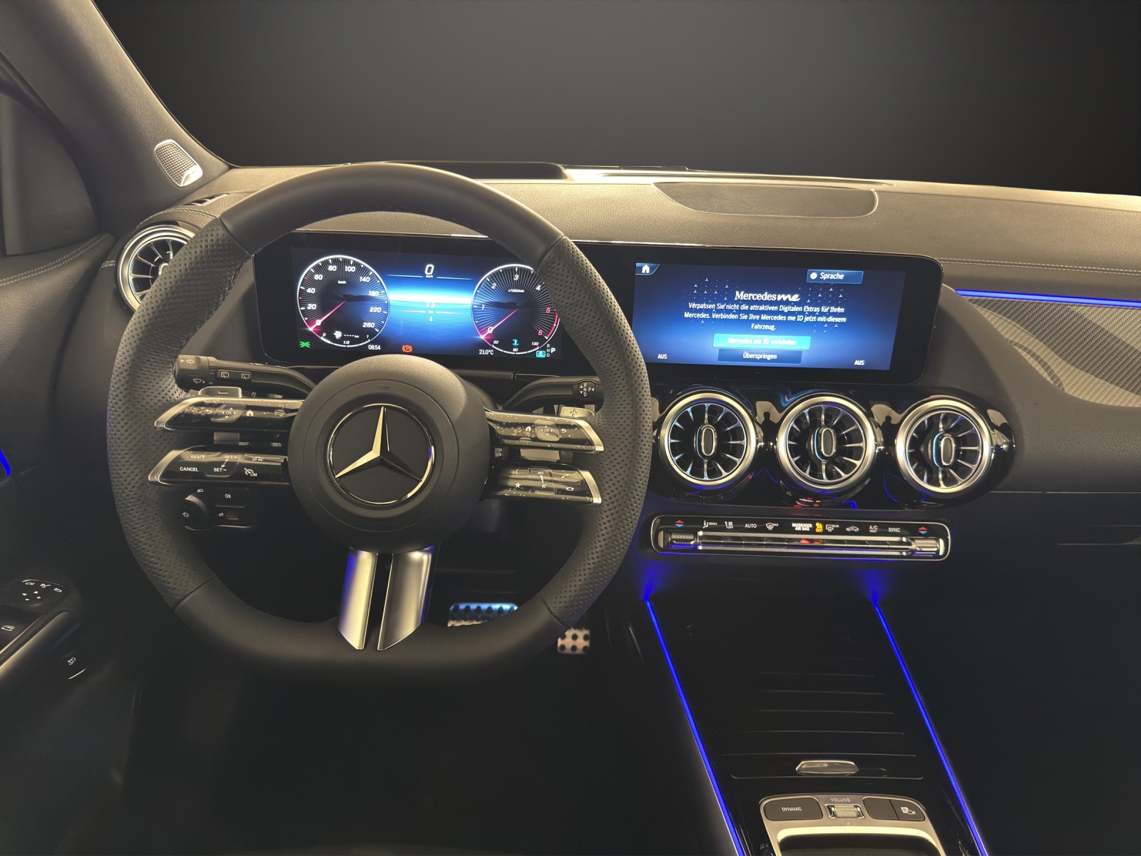 MERCEDES-BENZ GLA 220d 4Matic 8G-DCT - 12