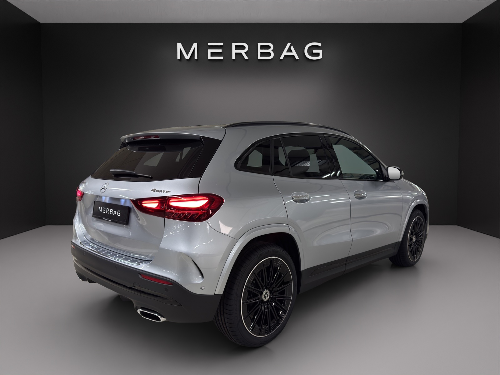 MERCEDES-BENZ GLA 220d 4Matic 8G-DCT - 7