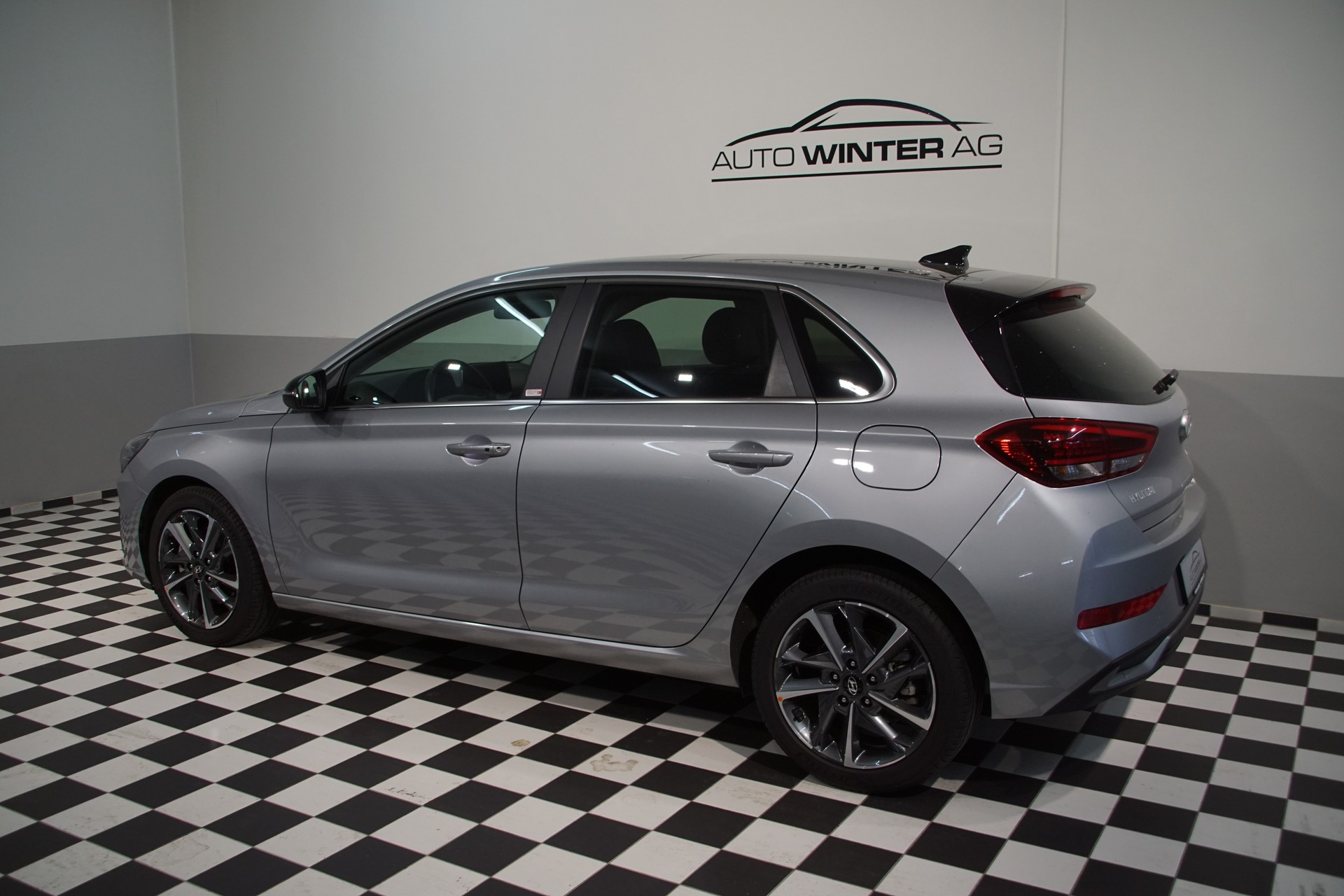 HYUNDAI i30 1.5 T-GDi Vertex 48V MH DCT *swiss* - 6