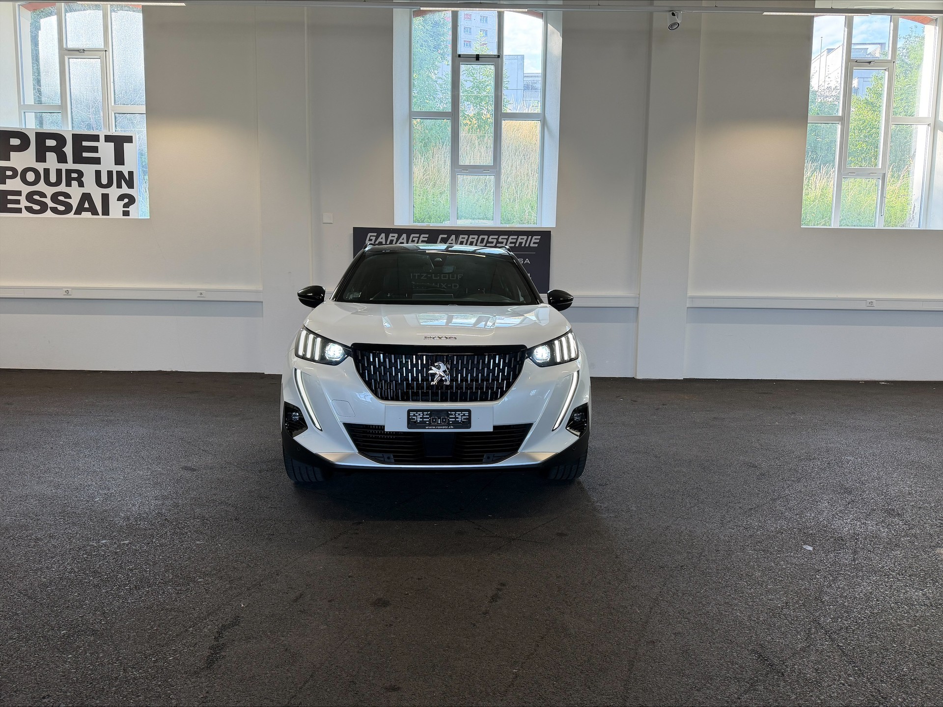 PEUGEOT 2008 1.2 PureTech GT EAT8 - 3