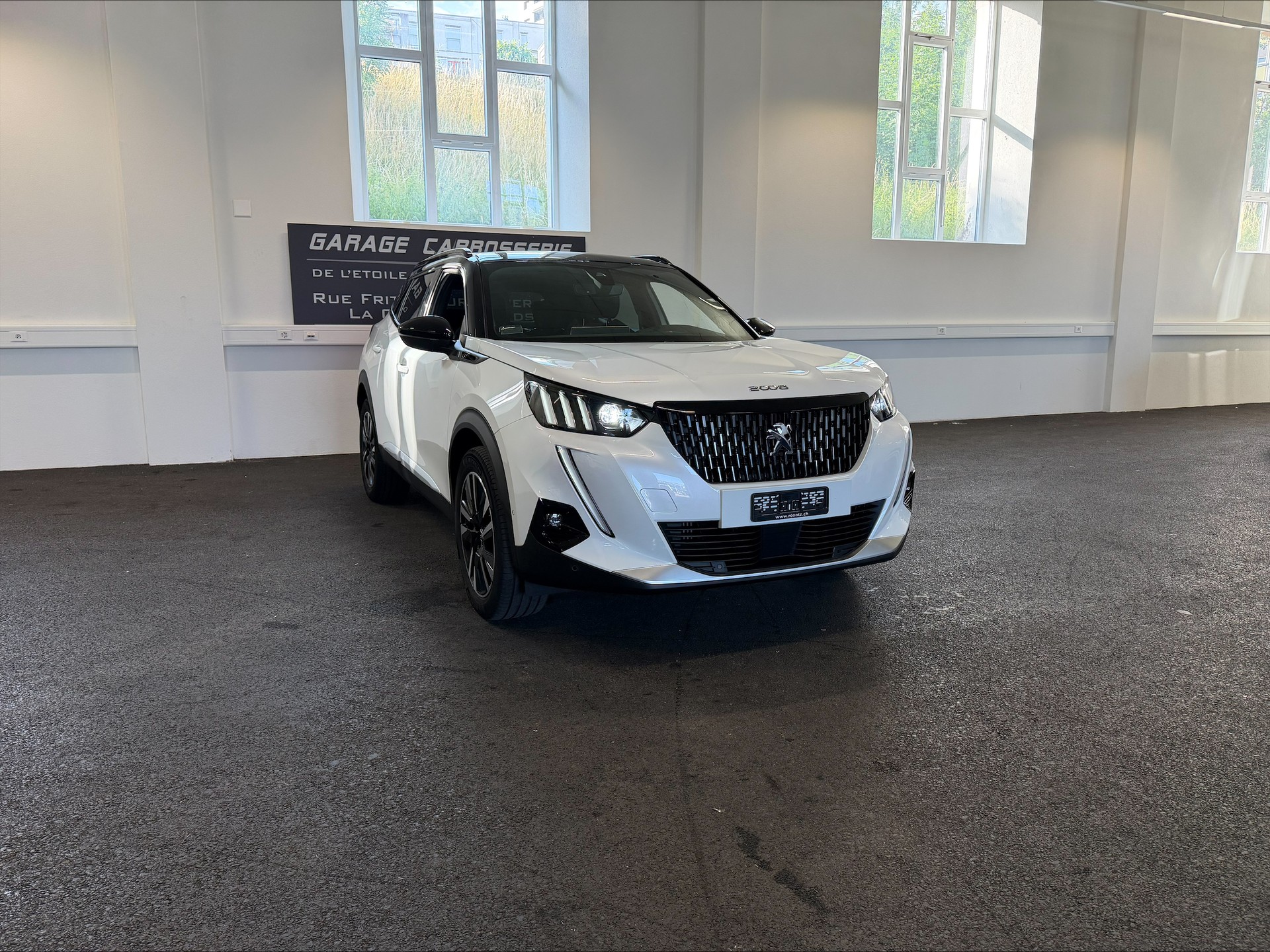 PEUGEOT 2008 1.2 PureTech GT EAT8 - 2