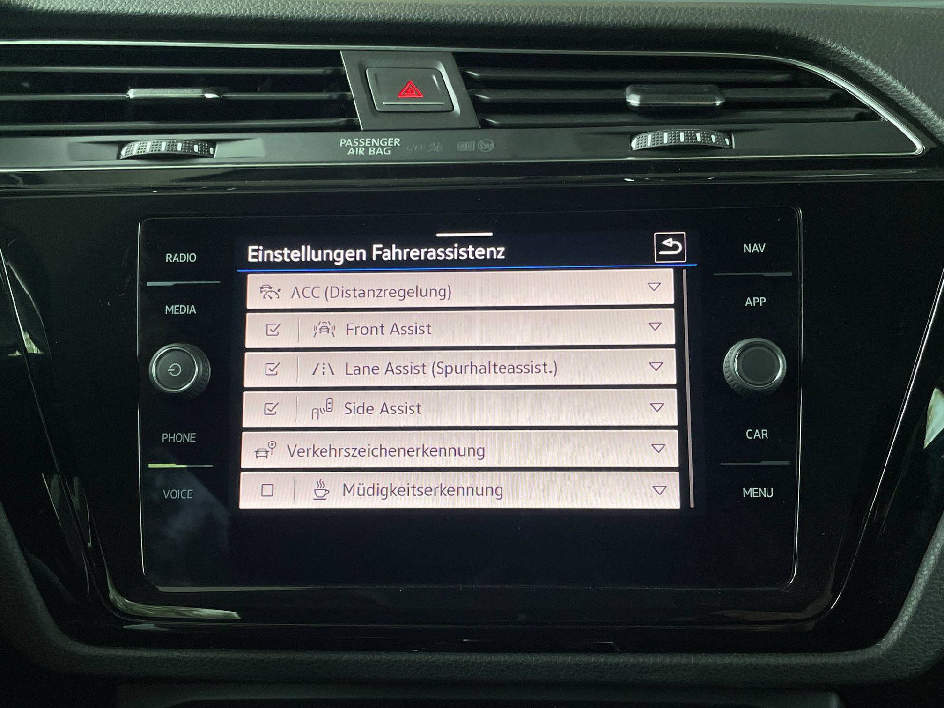 VW Touran 1.5 TSI Comfortline DSG-11