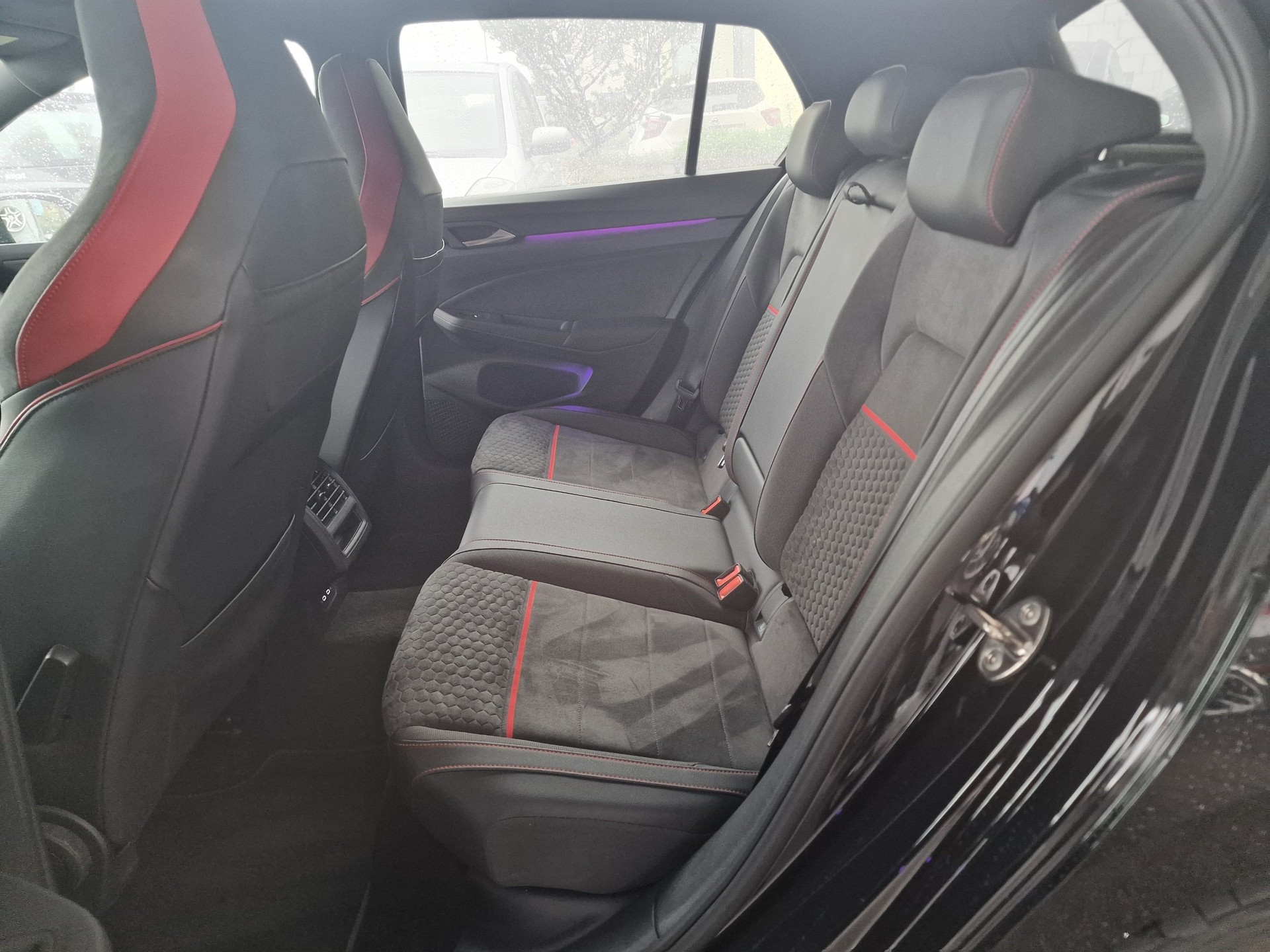 VW Golf 2.0 TSI GTI Clubsport DSG Pano 36Mt Gara - 13