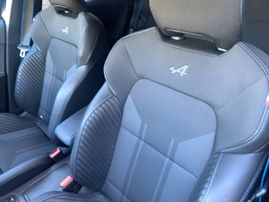 RENAULT CLIO esprit Alpine E-TECH full Hybrid - 15