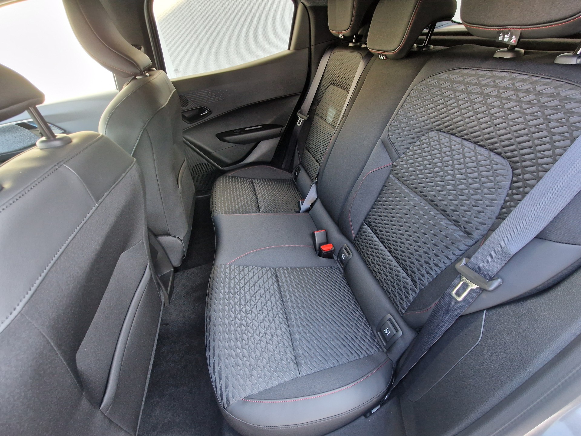 RENAULT Clio 1.8 E-Tech techno - 5