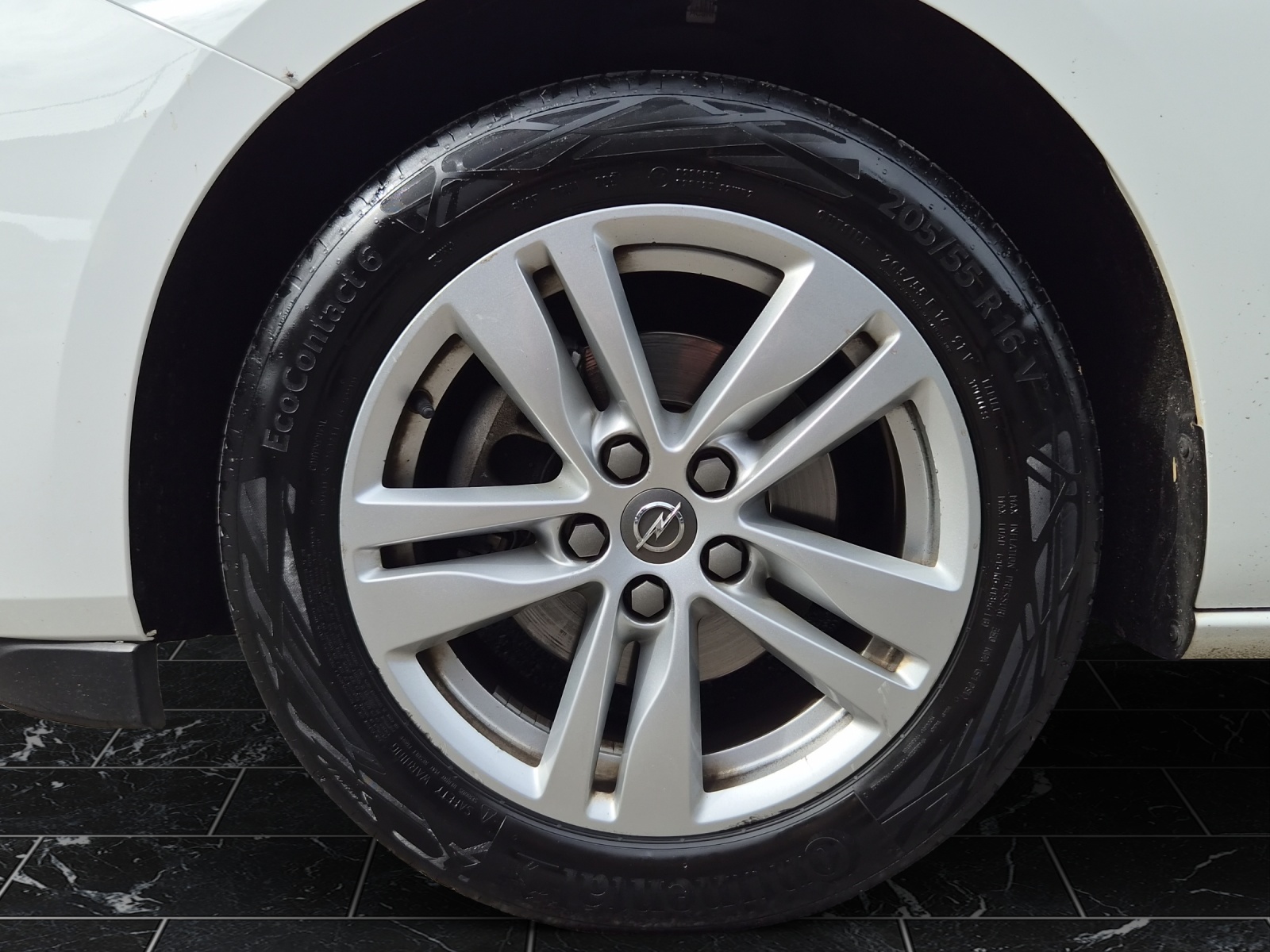 OPEL Astra Sports Tourer 1.4 T Edition S/S - 11