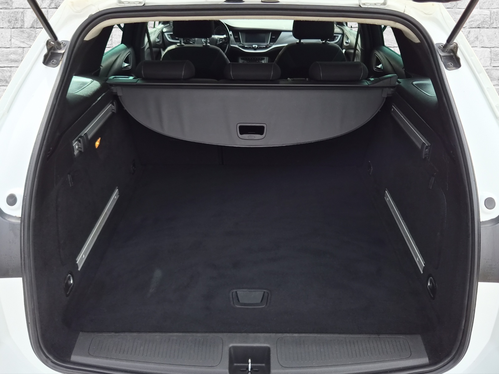 OPEL Astra Sports Tourer 1.4 T Edition S/S - 9