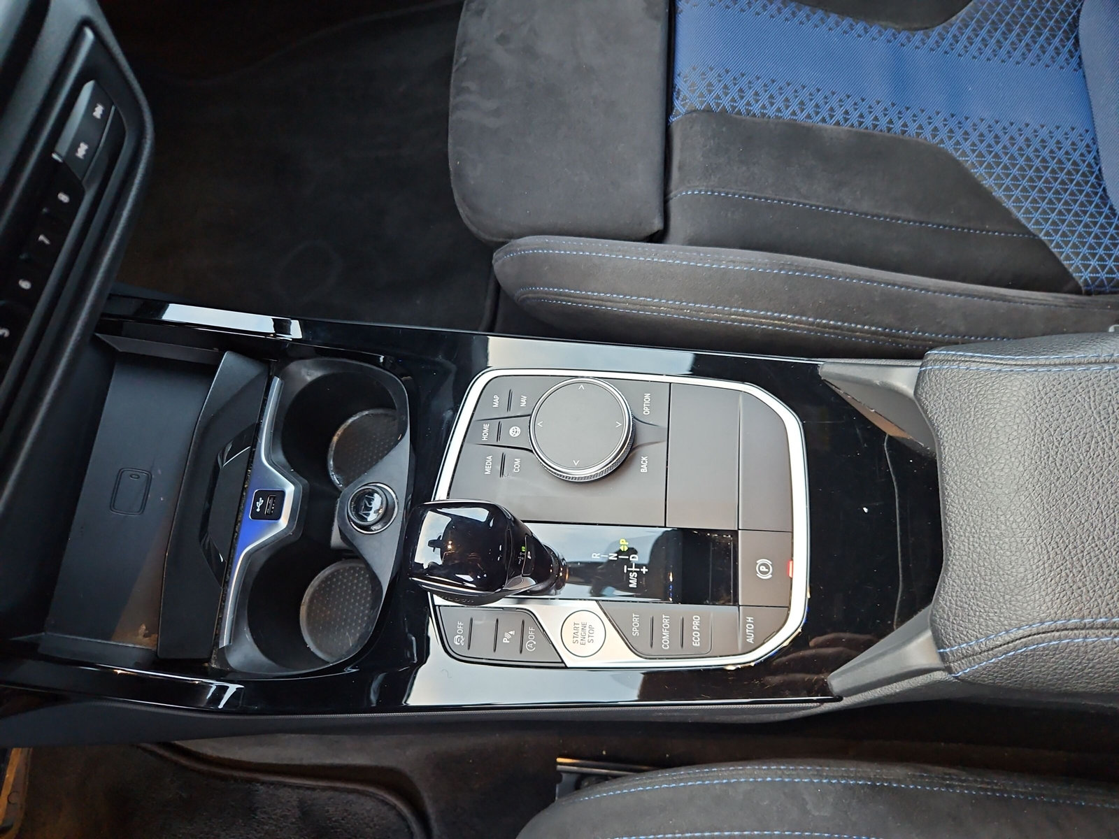 BMW 118i Steptronic - 22