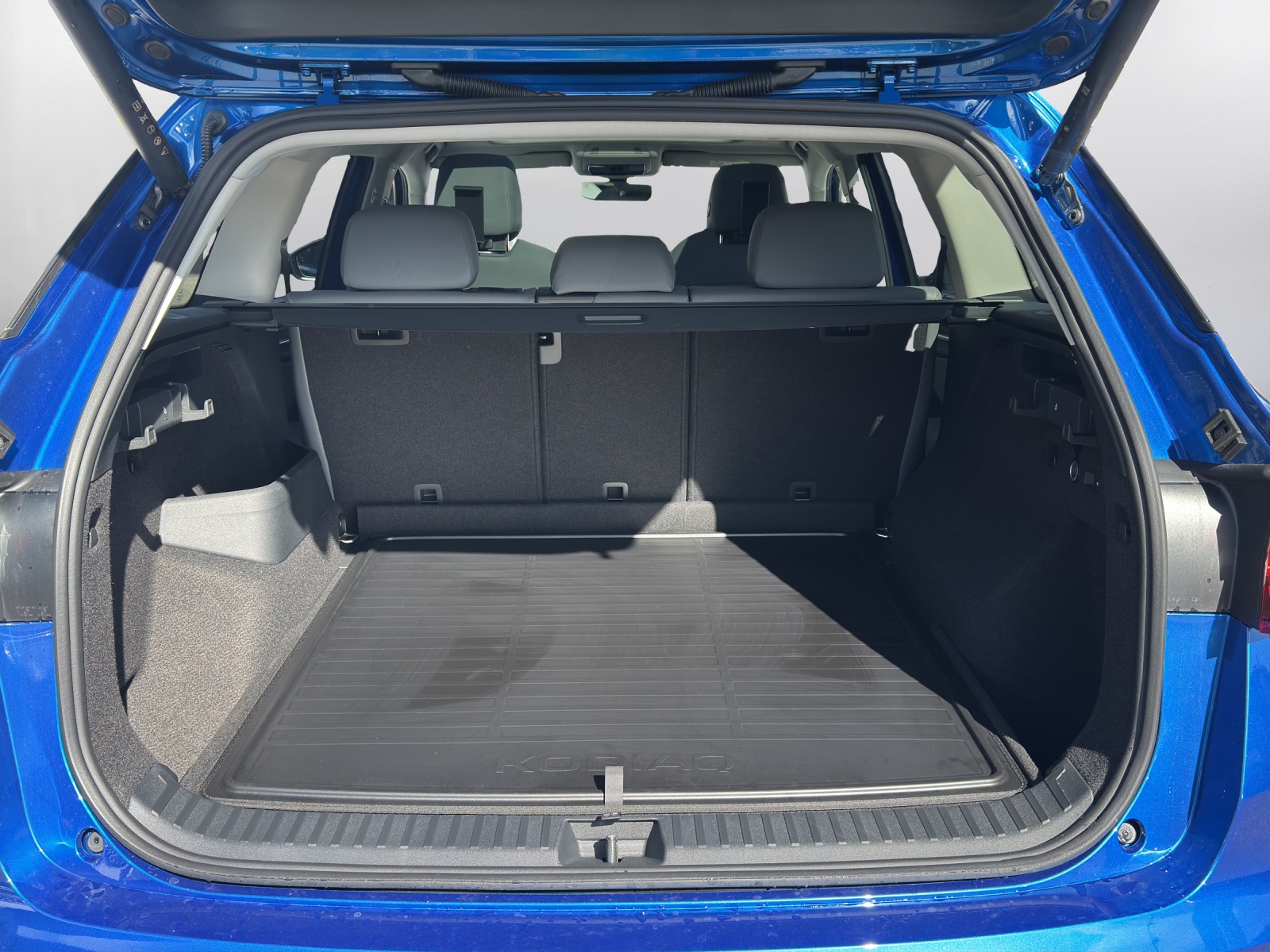 SKODA Kodiaq 2.0 TSI Dynamic 4x4 - 12