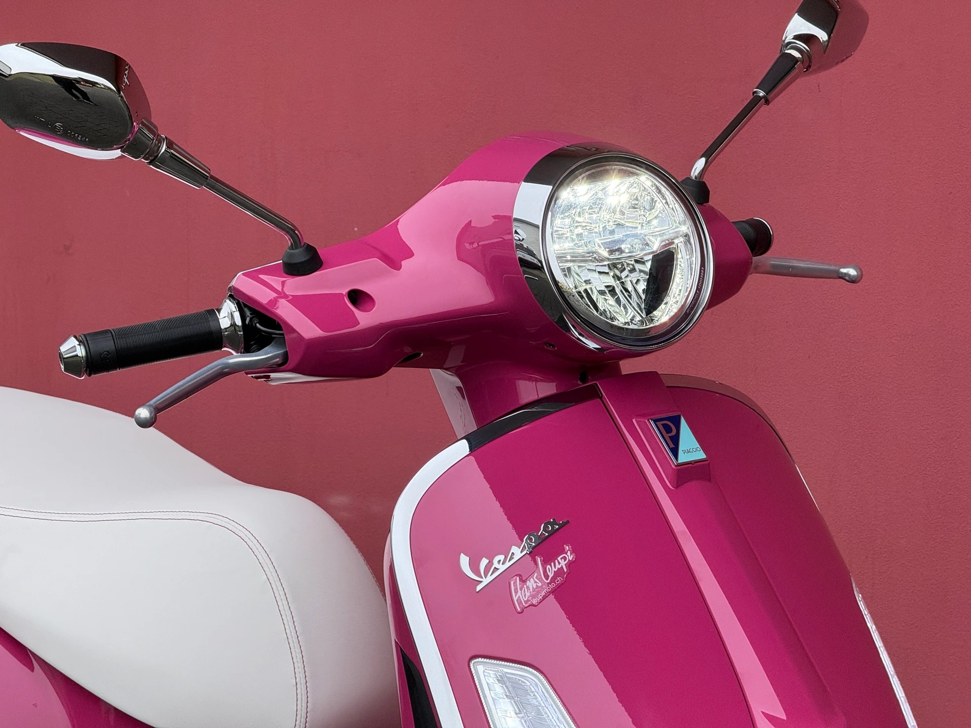 PIAGGIO Vespa GTS 310 Shocking Rosa 801 Tailor Made - 13