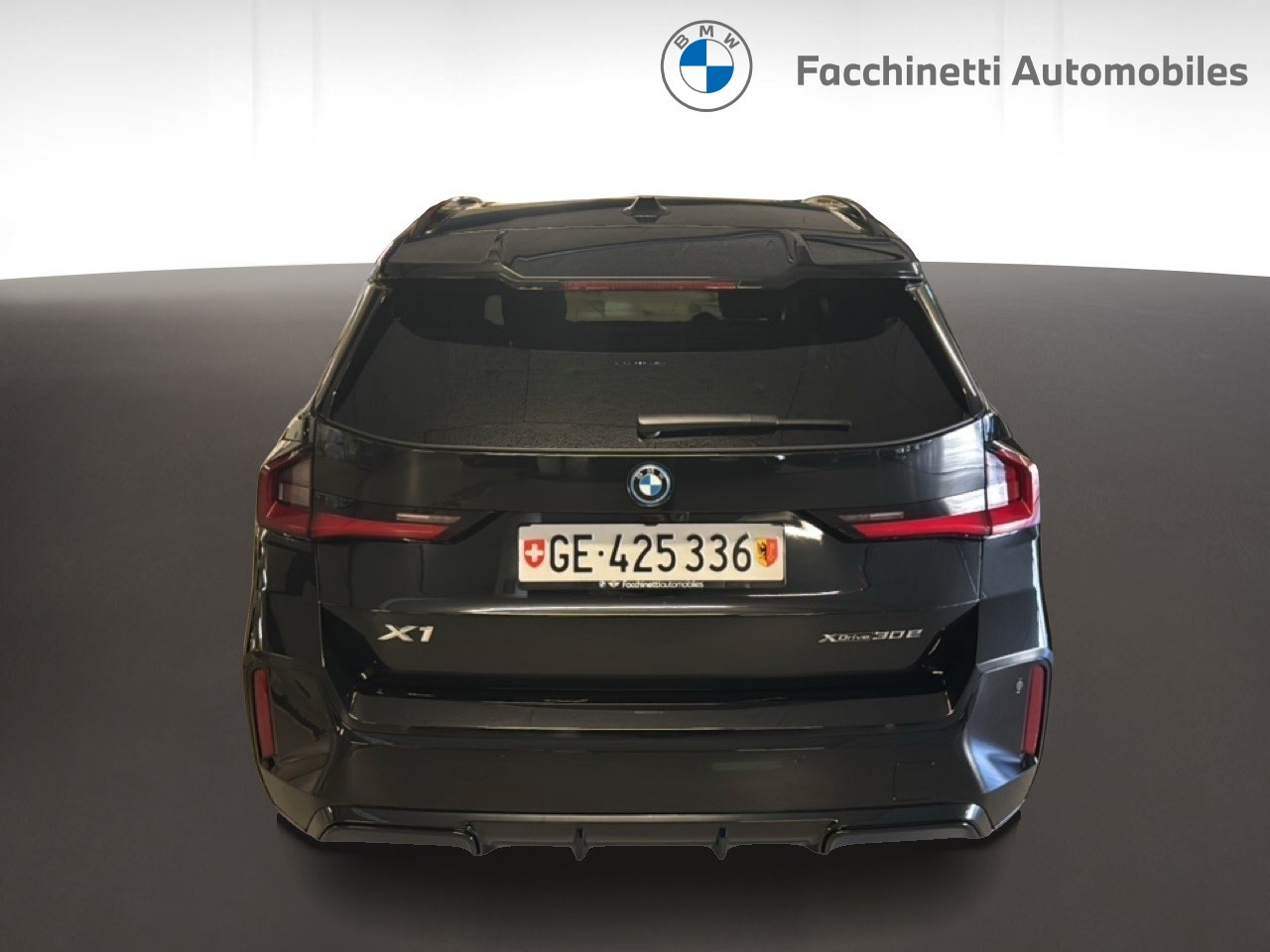 BMW X1 xDrive 30e M Sport Pro - 4