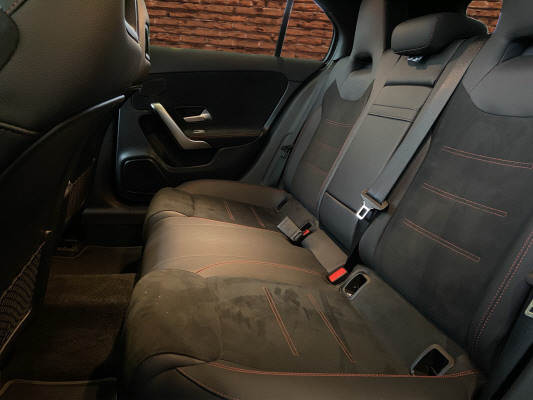 MERCEDES-BENZ A 180 Night Star AMG Line - 14