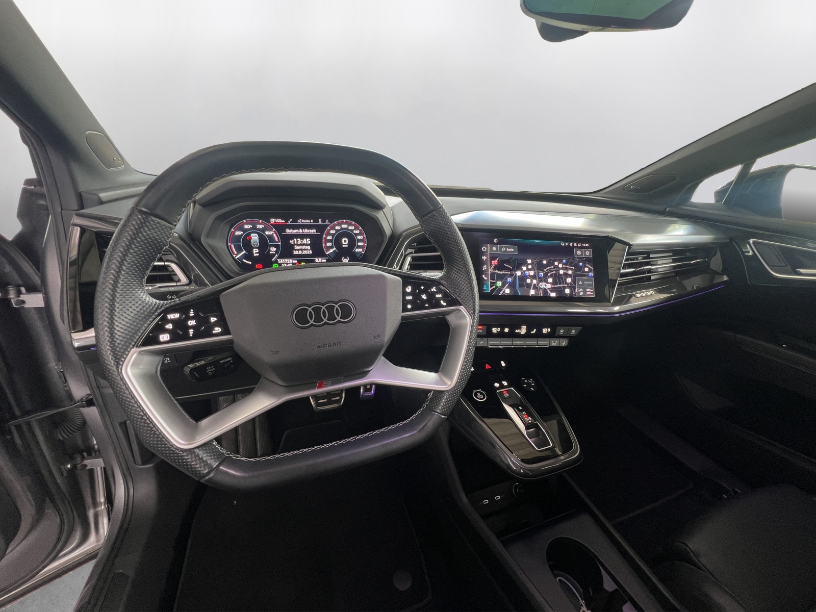 AUDI Q4 e-tron 50 quattro - 7