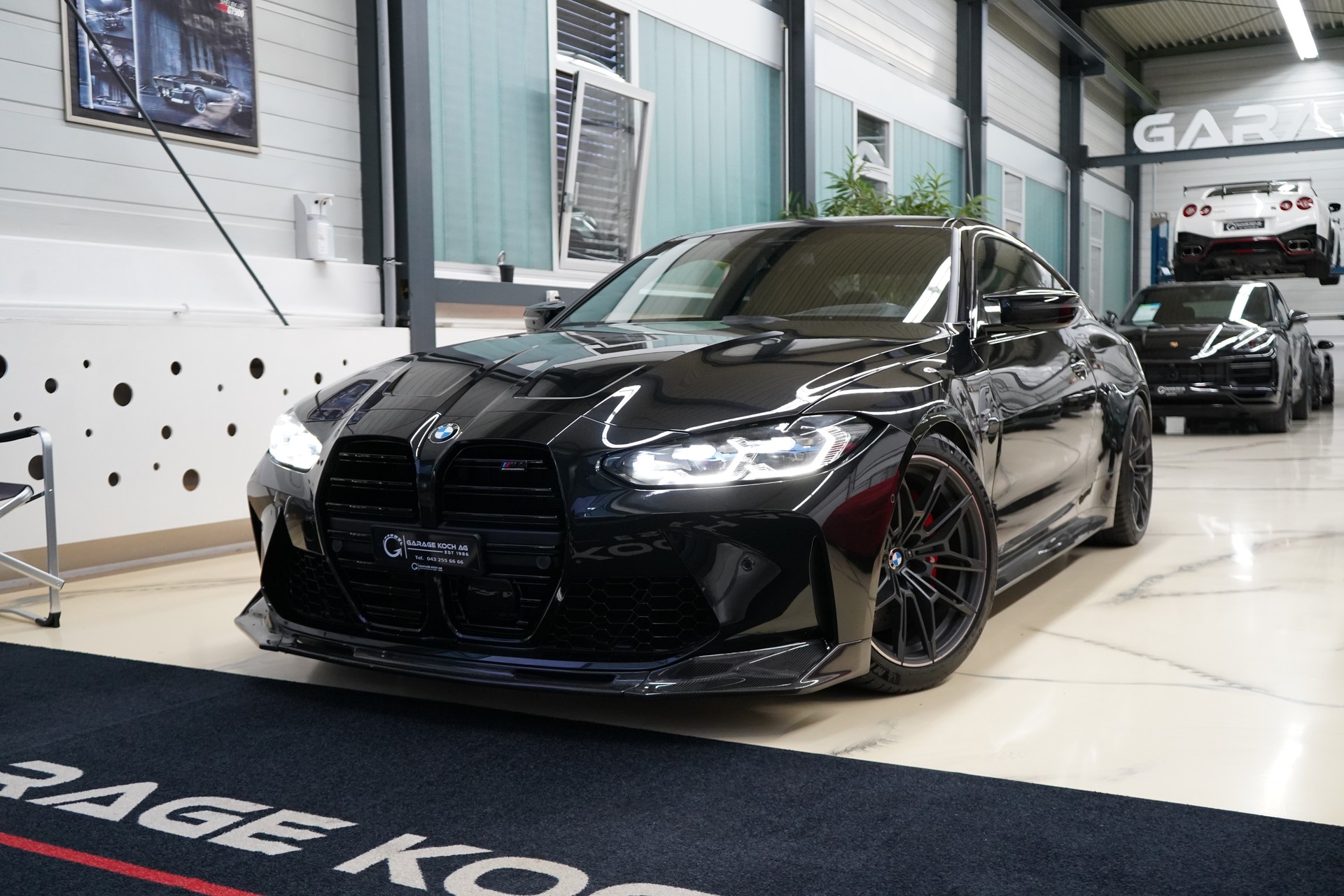 BMW M4 Coupé Competition M xDrive / M-Carbon Schalensitze **