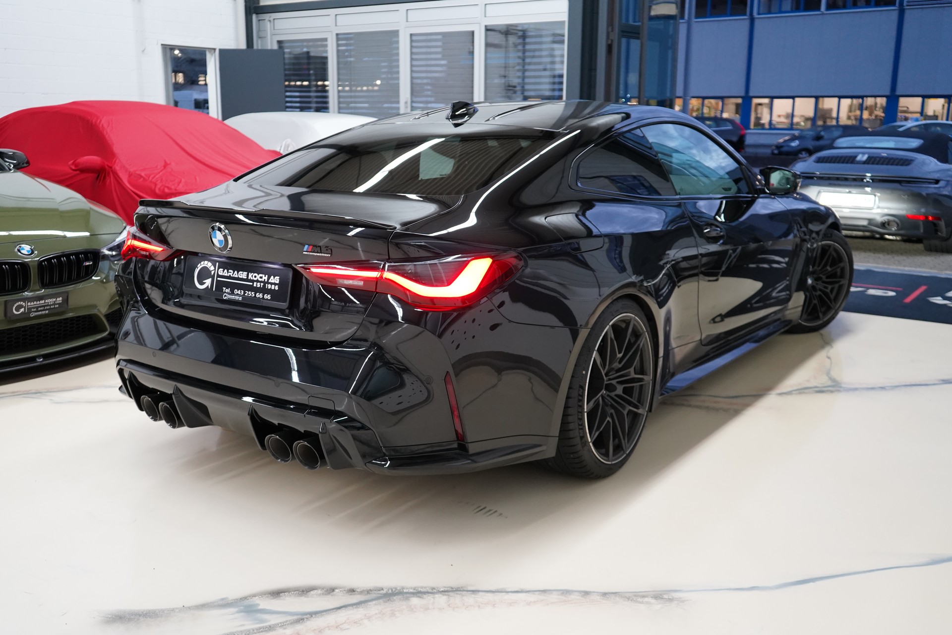 BMW M4 Coupé Competition M xDrive / M-Carbon Schalensitze ** - 8