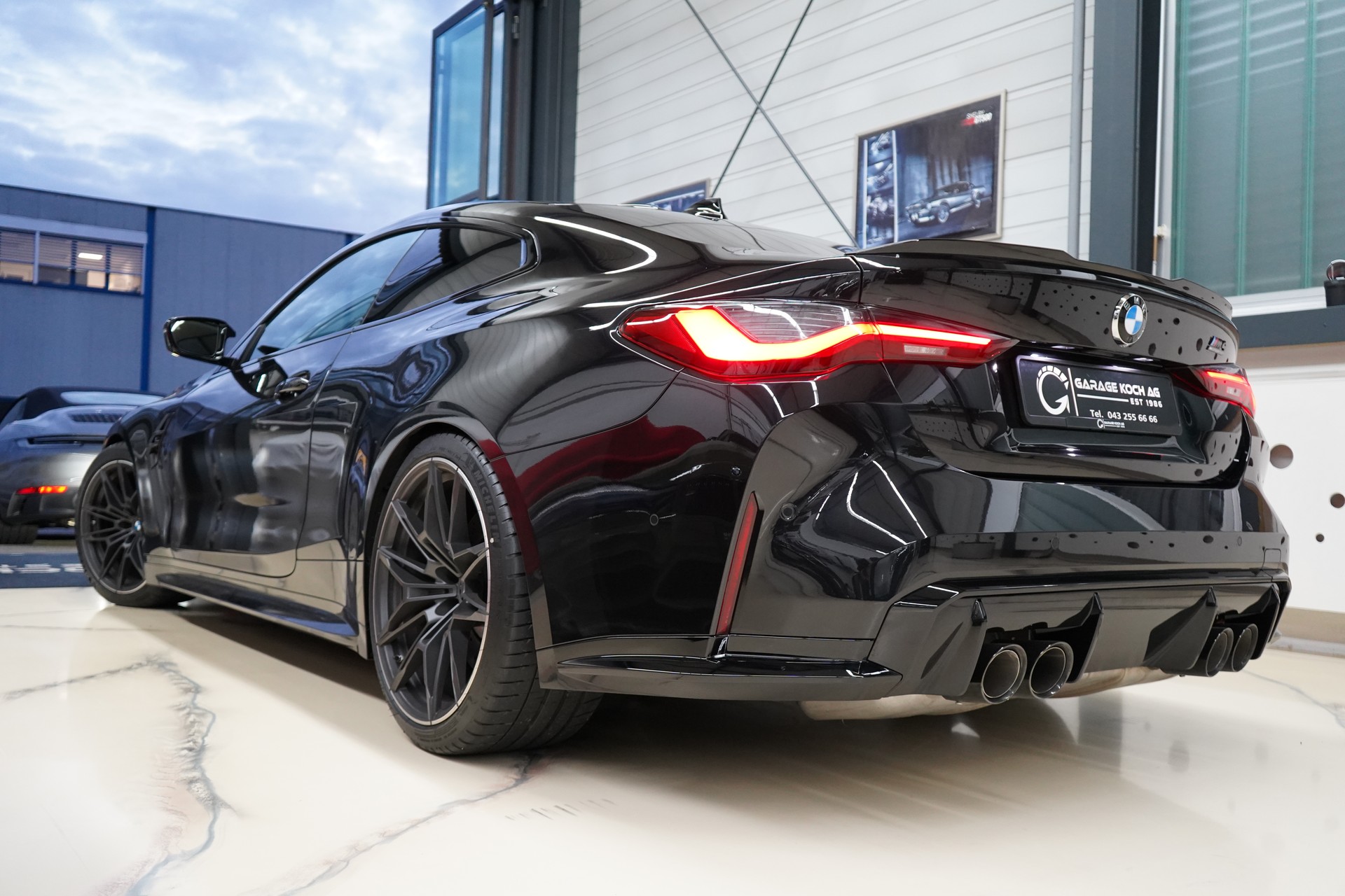 BMW M4 Coupé Competition M xDrive / M-Carbon Schalensitze ** - 6