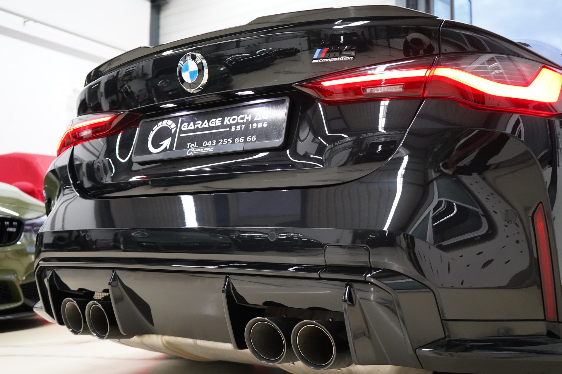 BMW M4 Coupé Competition M xDrive / M-Carbon Schalensitze ** - 10