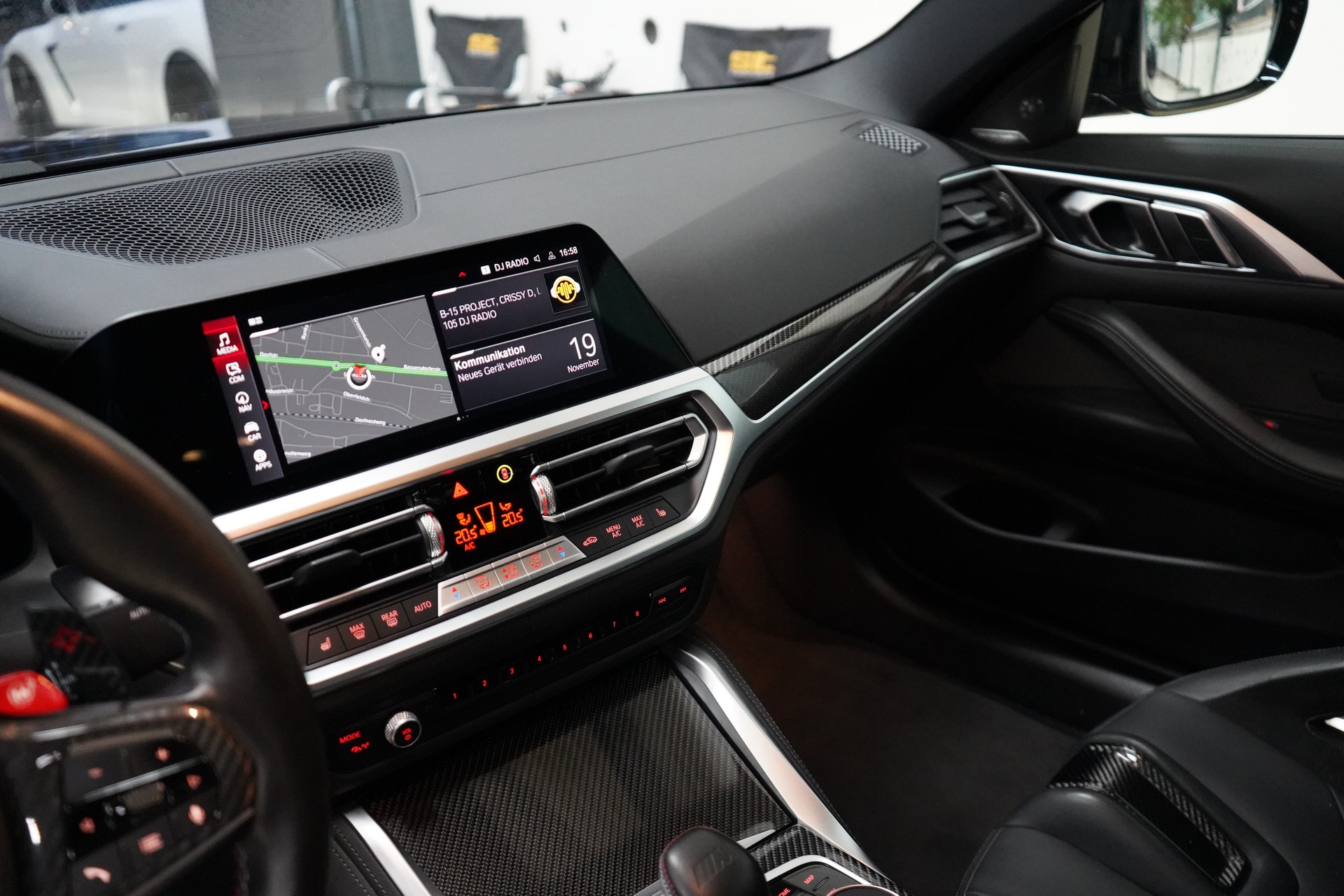 BMW M4 Coupé Competition M xDrive / M-Carbon Schalensitze ** - 20