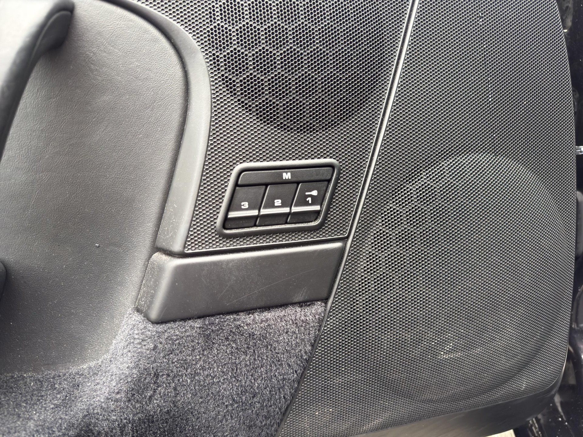 PORSCHE 911 Cabriolet 3.8 Carrera 4S PDK - 19