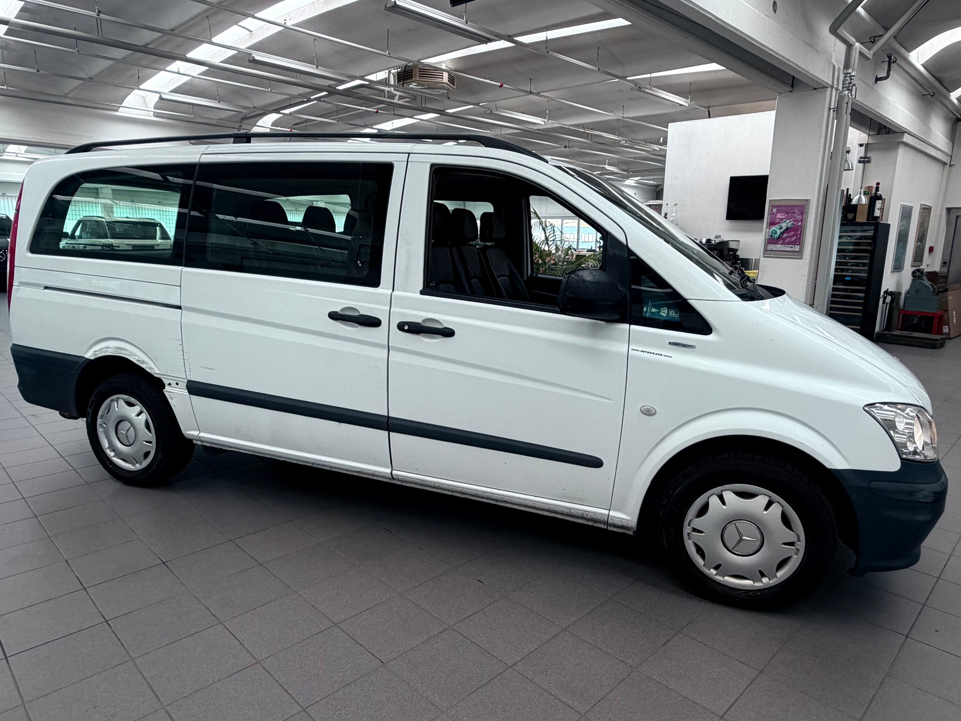 MERCEDES-BENZ Vito 113 CDI Blue Efficiency - 4