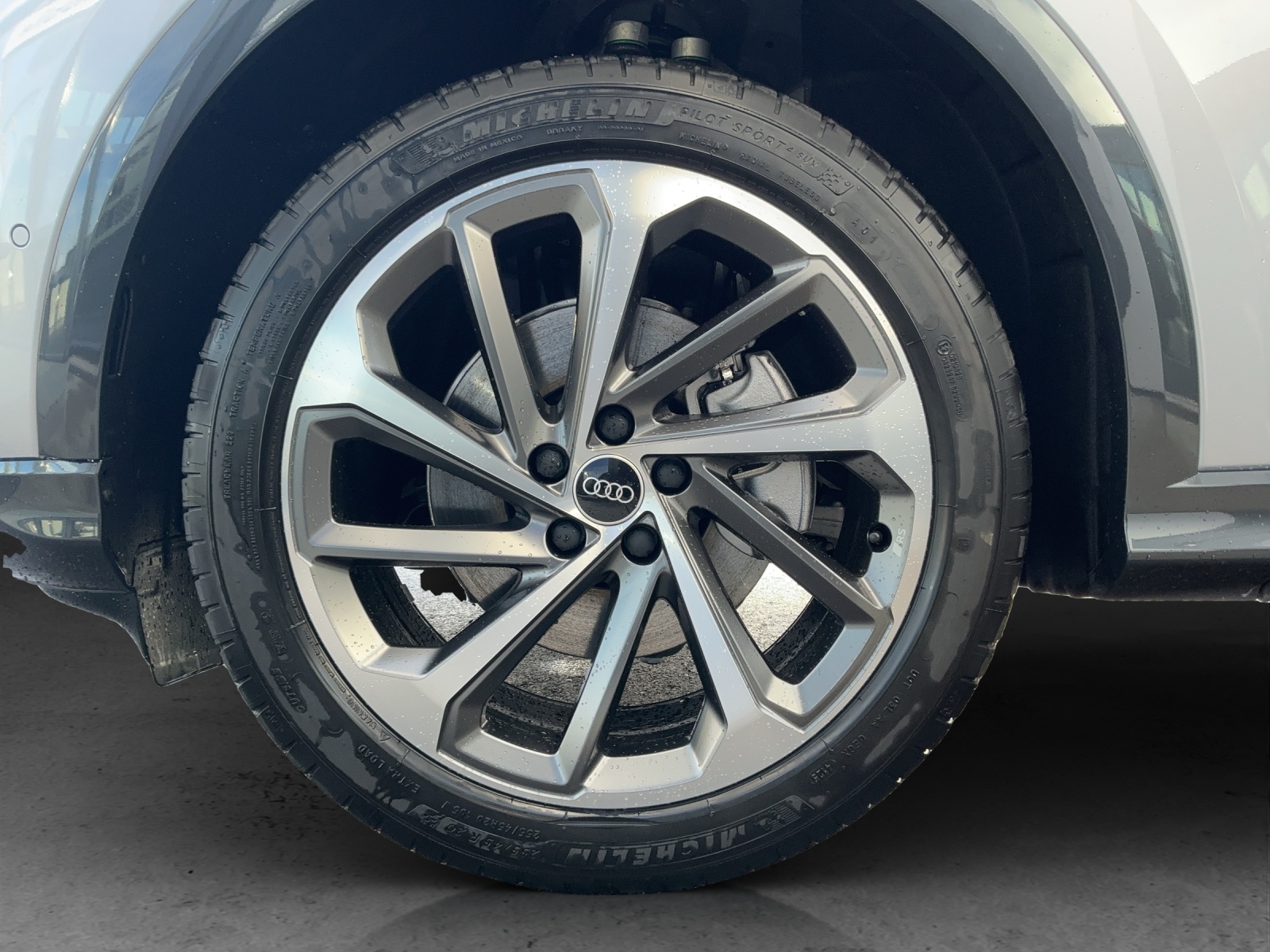 AUDI Q5 TFSI quatto 150 kW S-tronic - 13