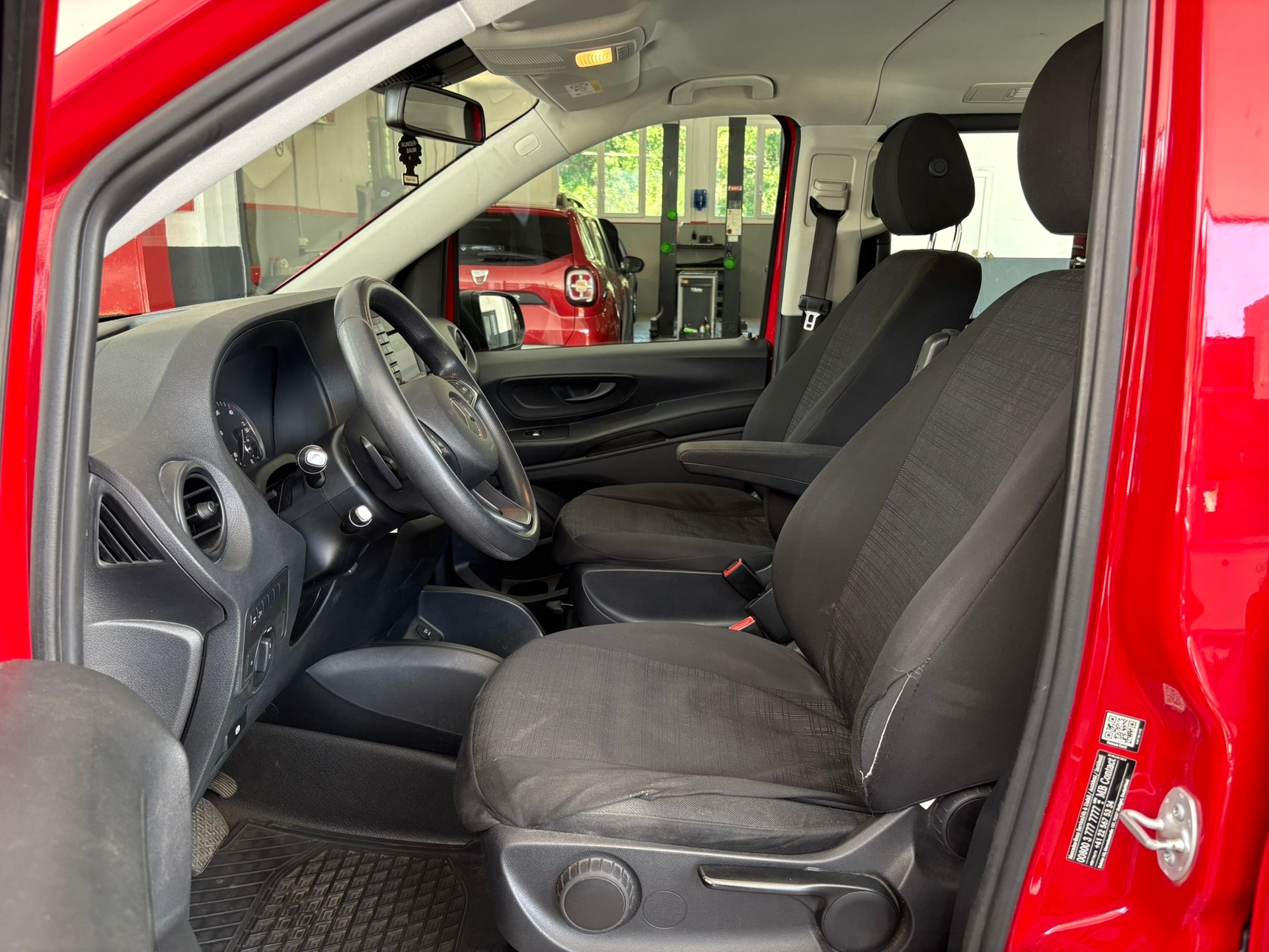 MERCEDES-BENZ Vito 116 BT Pro 4M A - 9