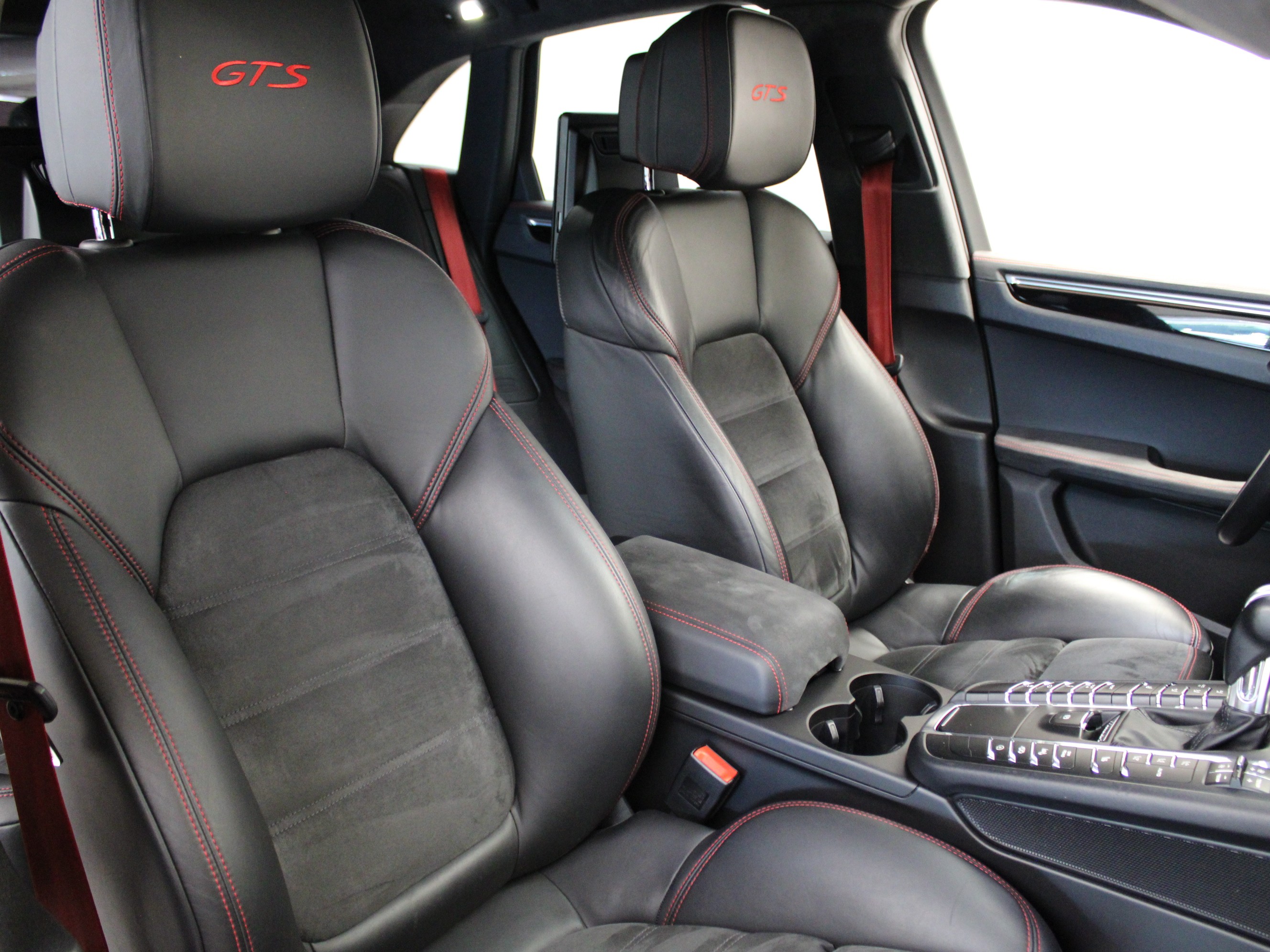 Macan GTS PDK thumbnail n°7