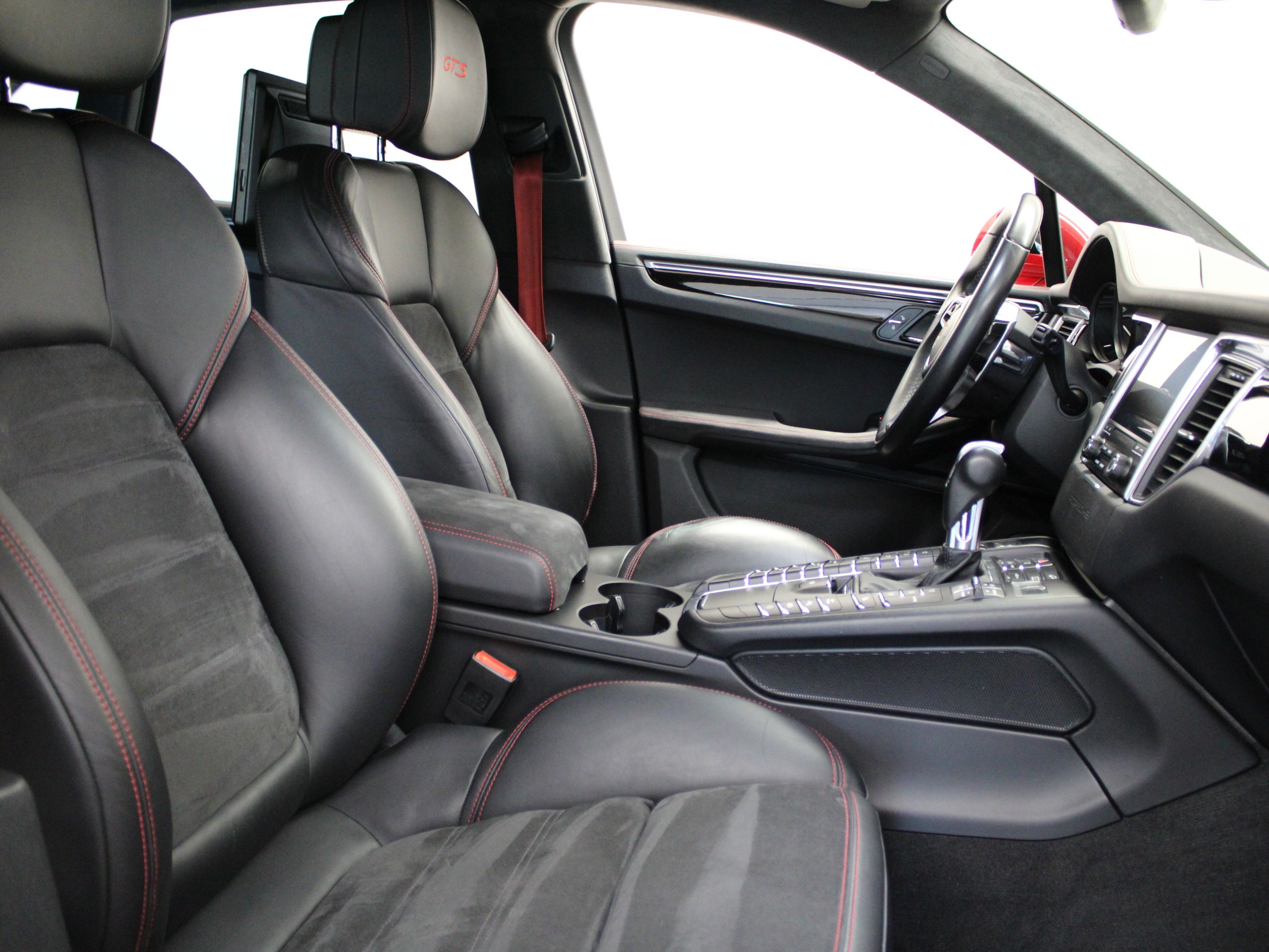 Macan GTS PDK thumbnail n°6
