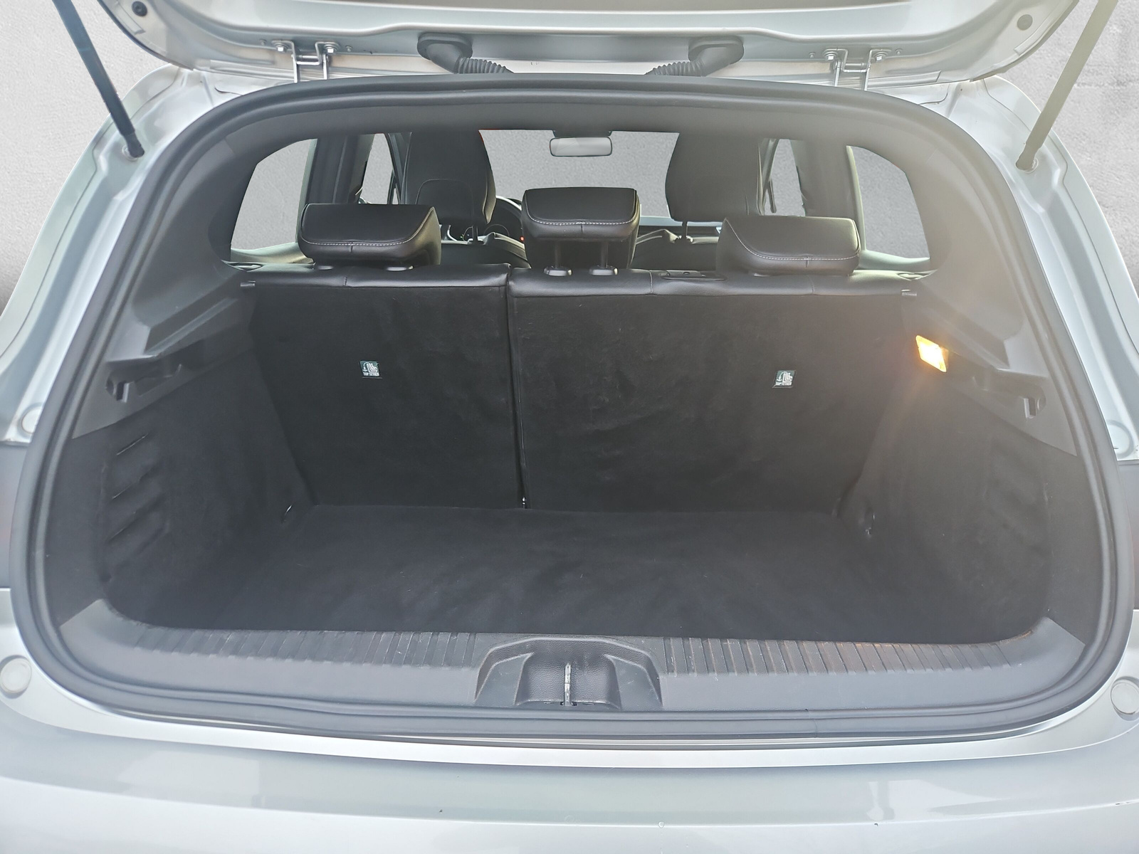 RENAULT Clio 1.6 E-Tech Intens - 10