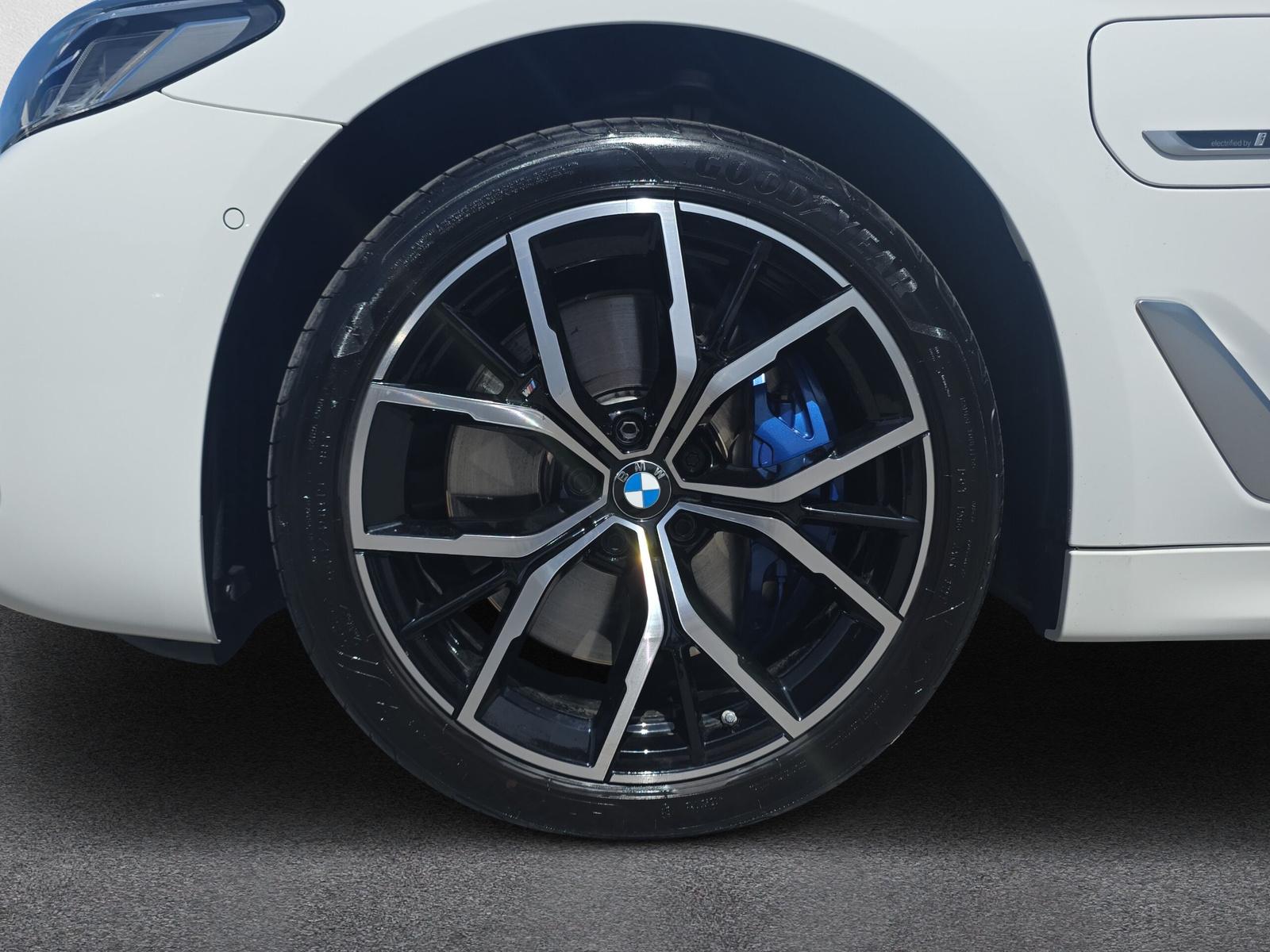 BMW 545e M Sport xDrive G30 (CH) AHK 2.0T - 10