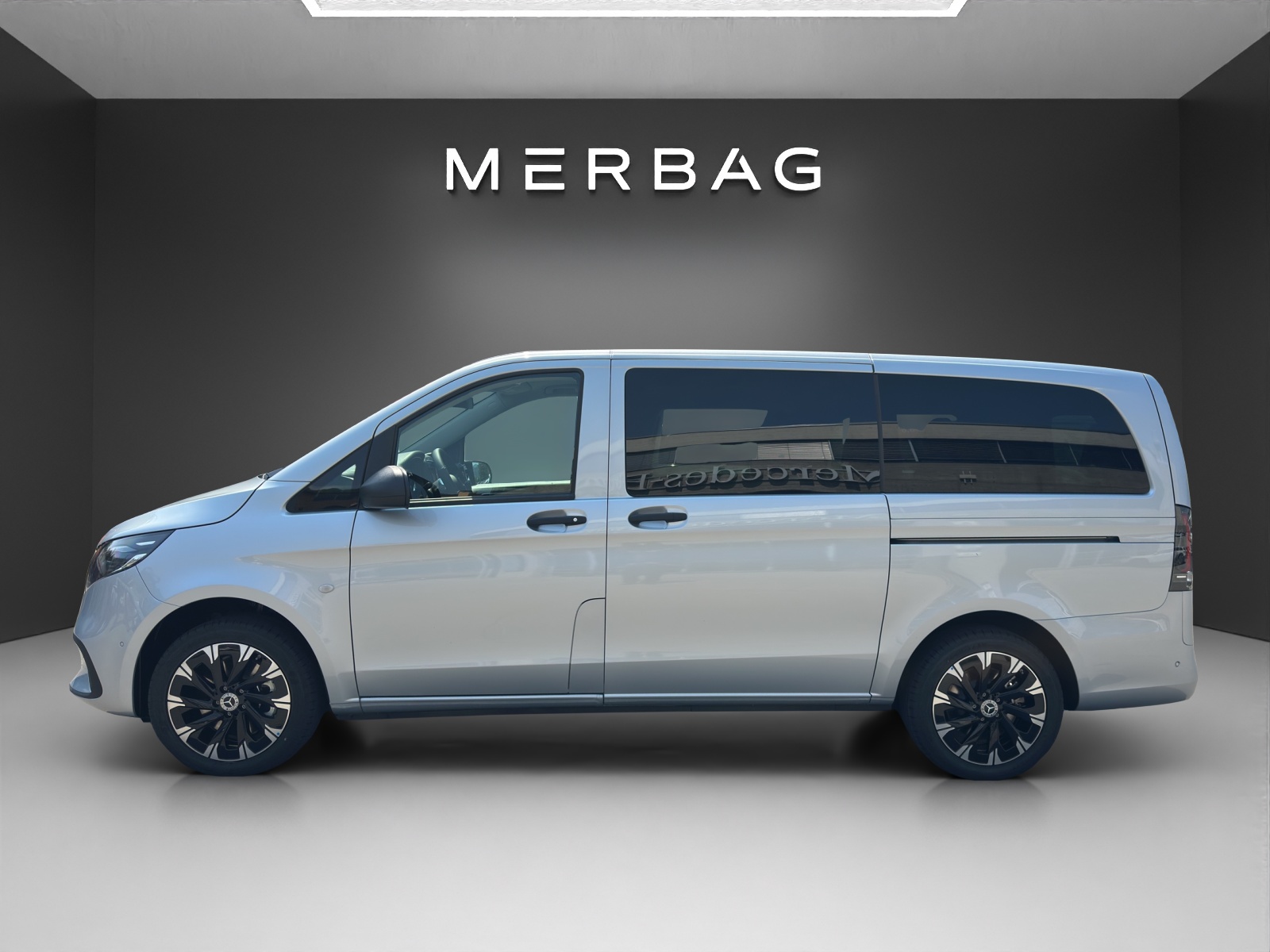 MERCEDES-BENZ Vito 116 CDI Lang Tourer 9G-Tronic 4M Select - 4