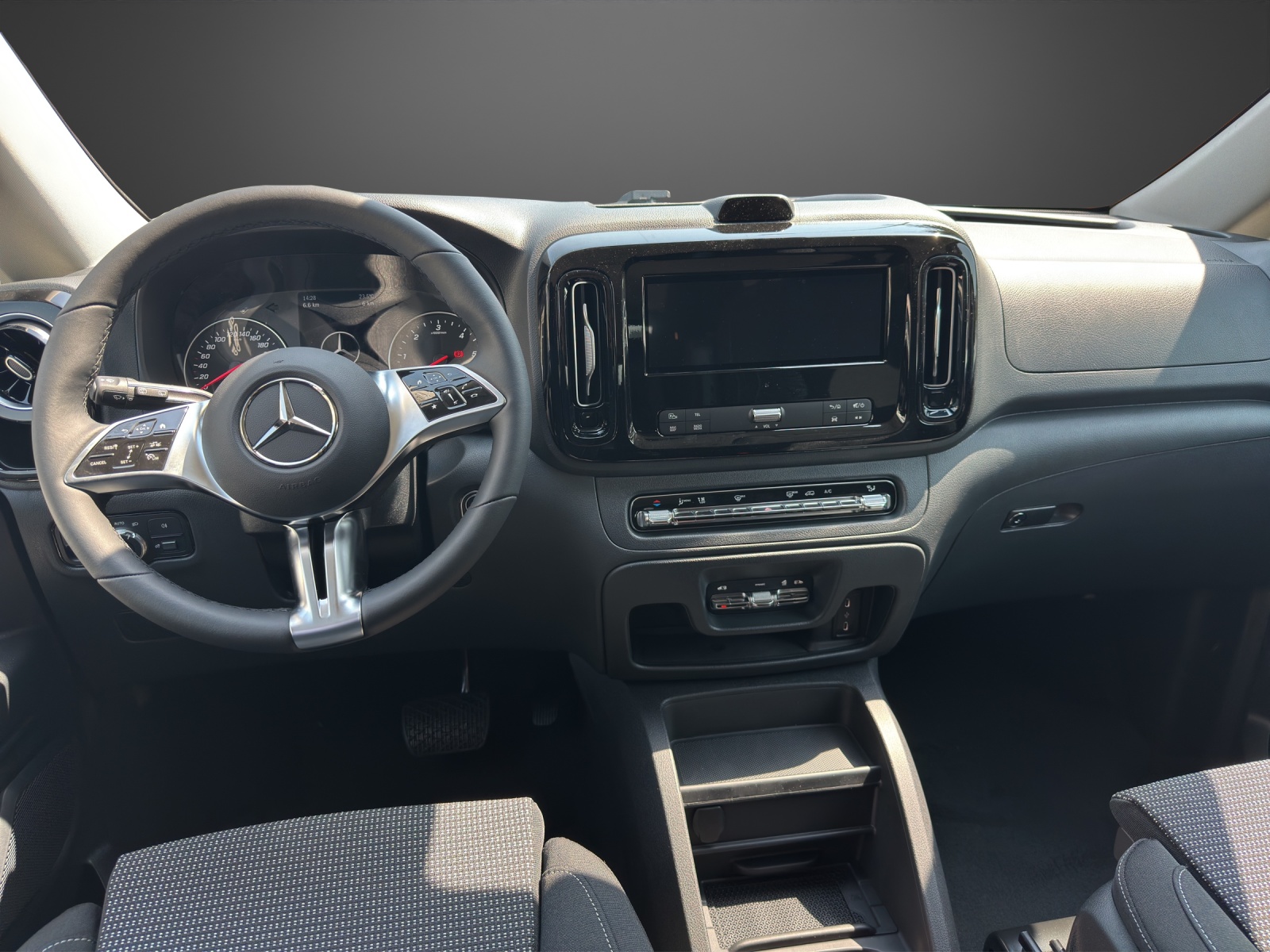 MERCEDES-BENZ Vito 116 CDI Lang Tourer 9G-Tronic 4M Select - 9