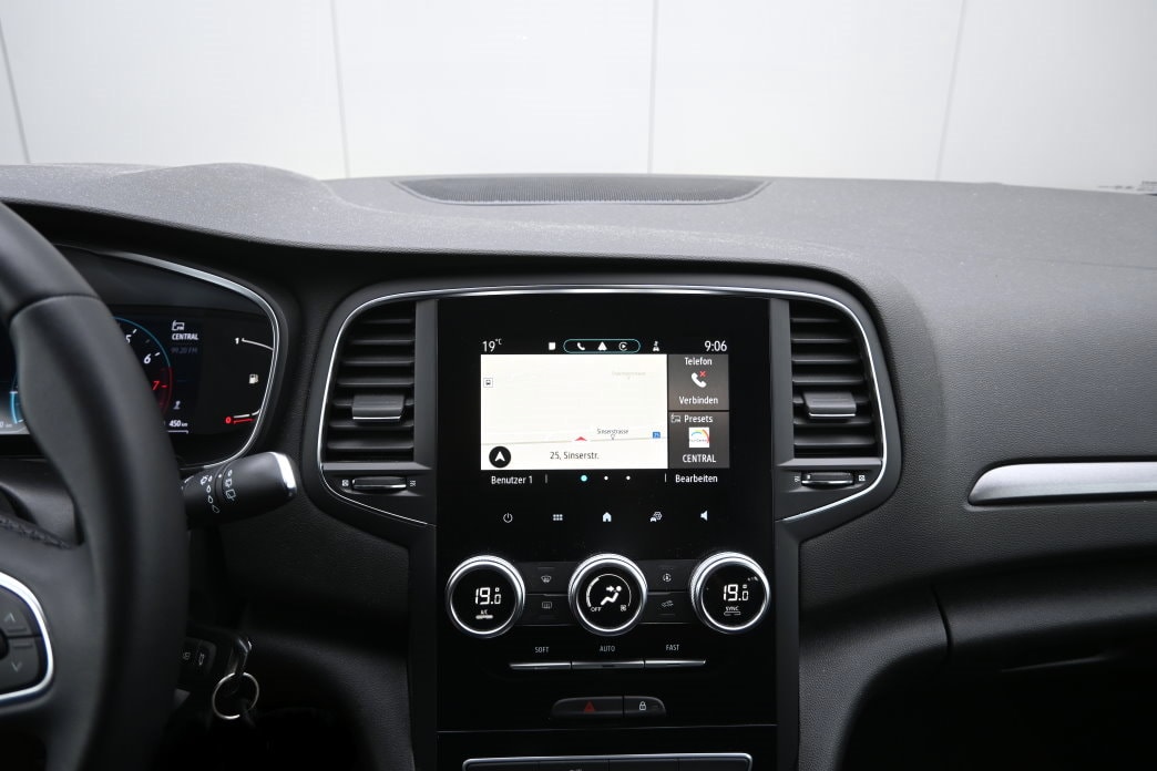 RENAULT Mégane Berline 1.3 16V Turbo Zen Facelift - 12