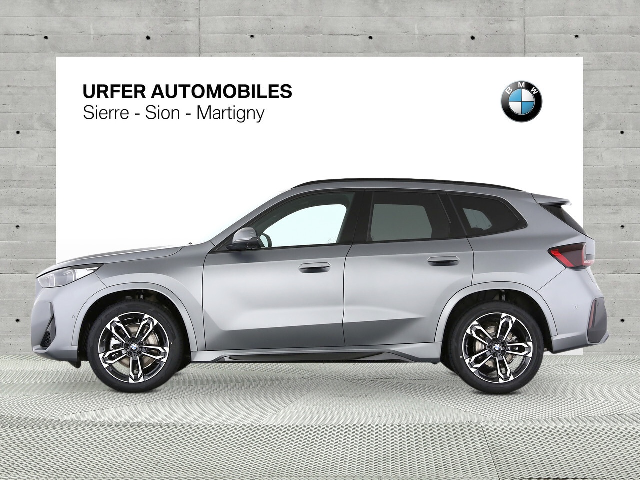 BMW X1 xDrive 23i 48V M Sport - 3