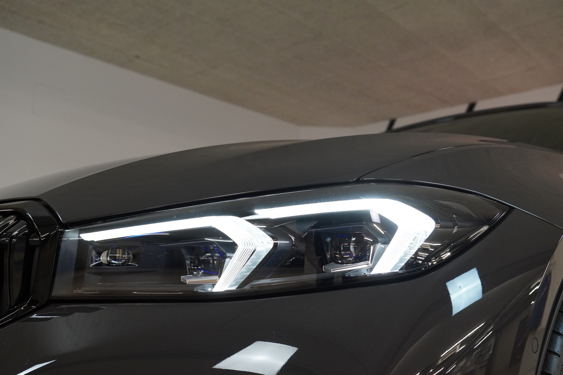 BMW-ALPINA B3 BiTurbo Touring 3.0 xDrive GT Switch-Tronic - 9