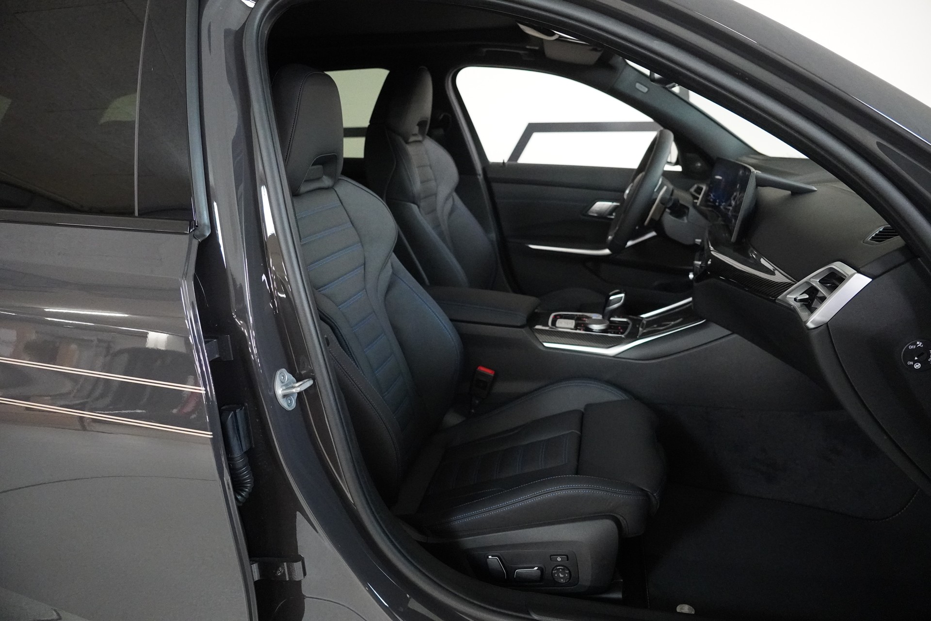 BMW-ALPINA B3 BiTurbo Touring 3.0 xDrive GT Switch-Tronic - 15