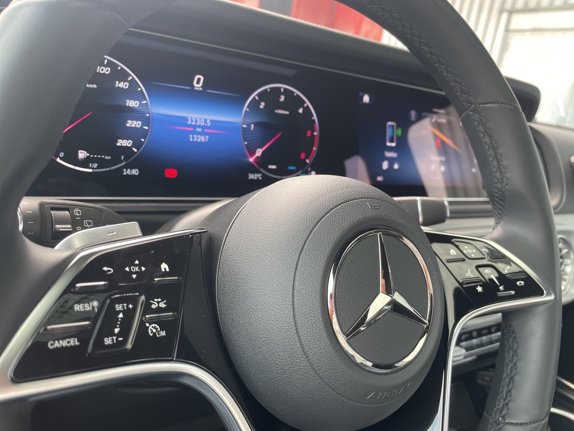 MERCEDES-BENZ G 450 d - 21