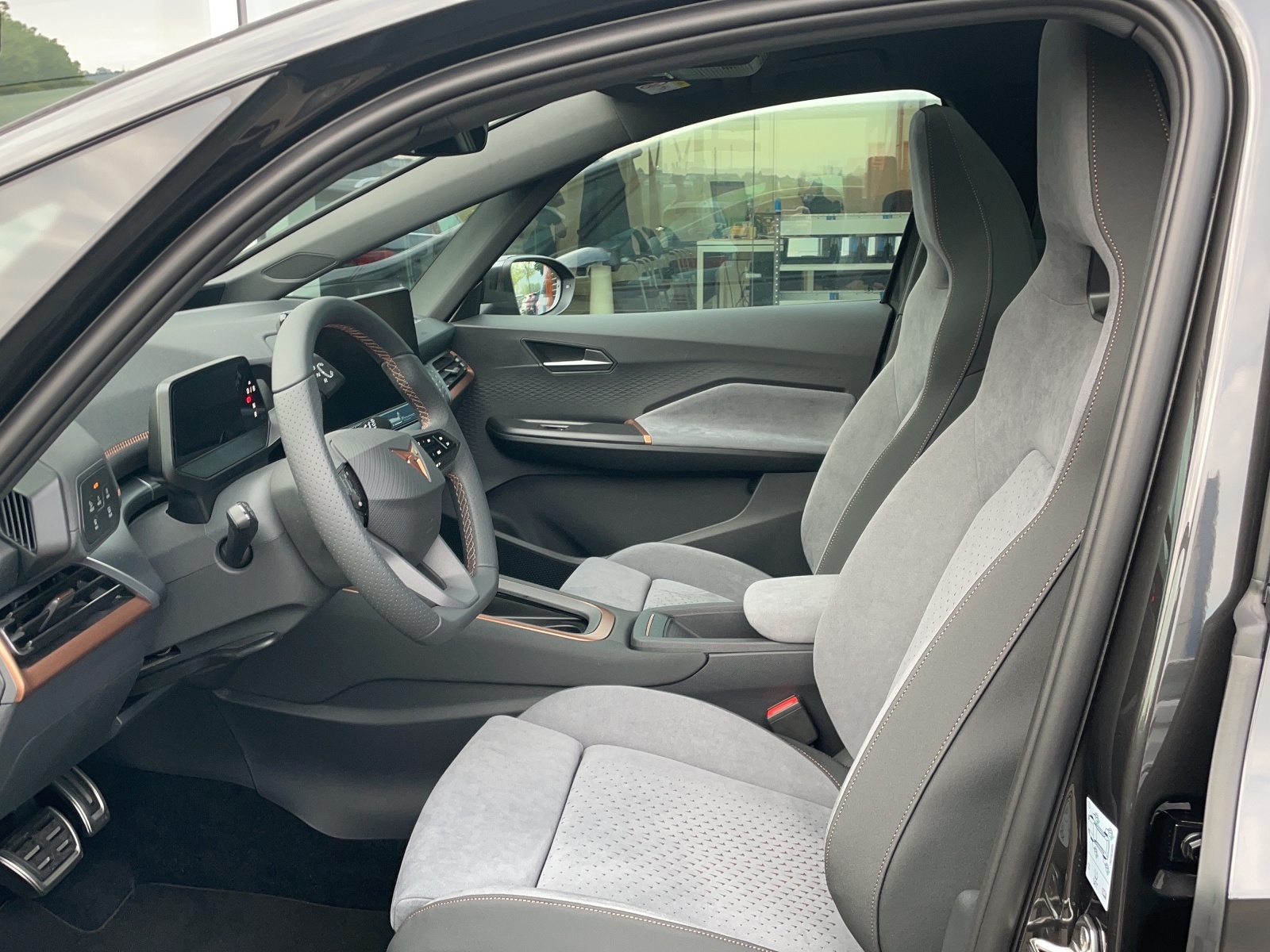 CUPRA Born Electric 58 kWh - 6