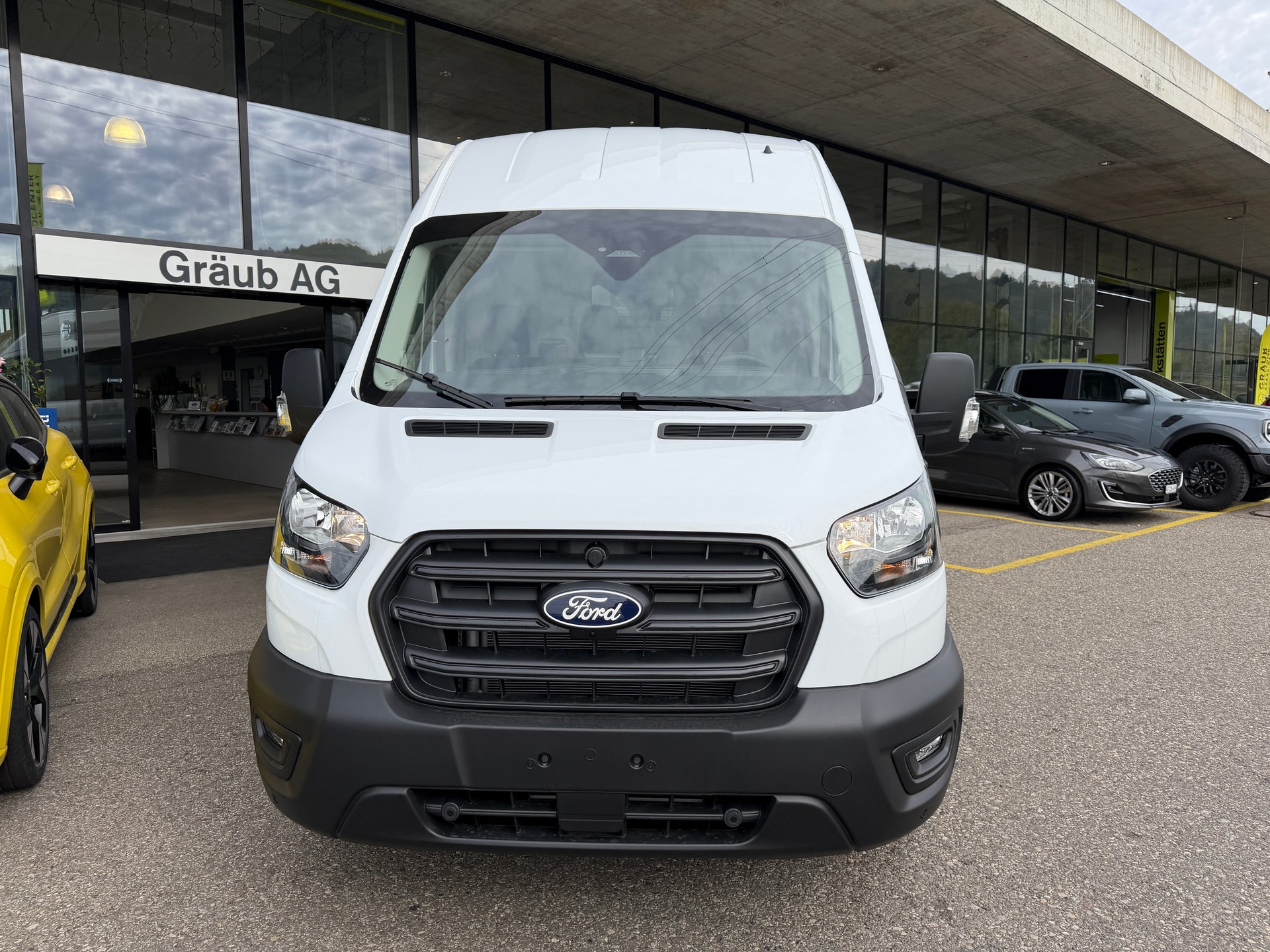 FORD Transit Van 350 L4 H3 Trend 2.0 TDCi 165 RWD - 2
